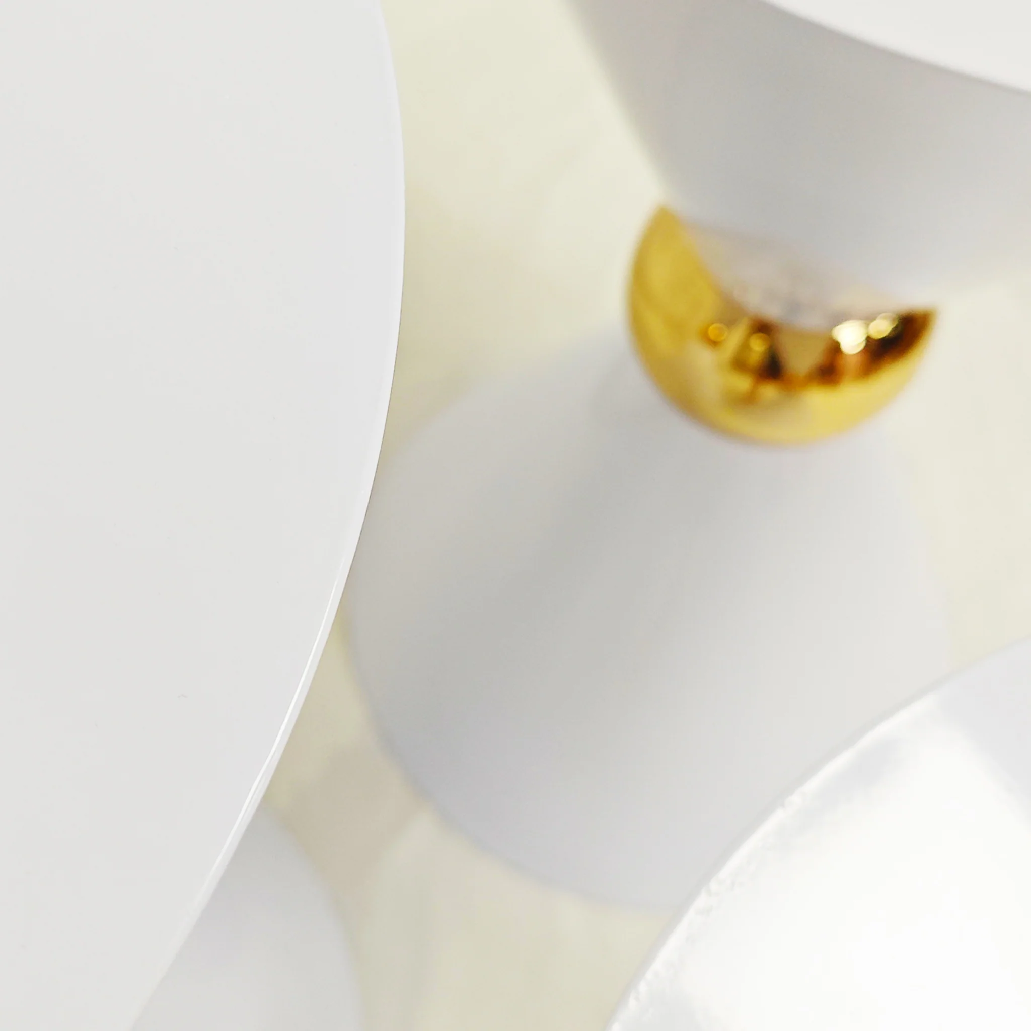 31" Tall Hourglass Plinth Pedestal Stand - White - Image 4