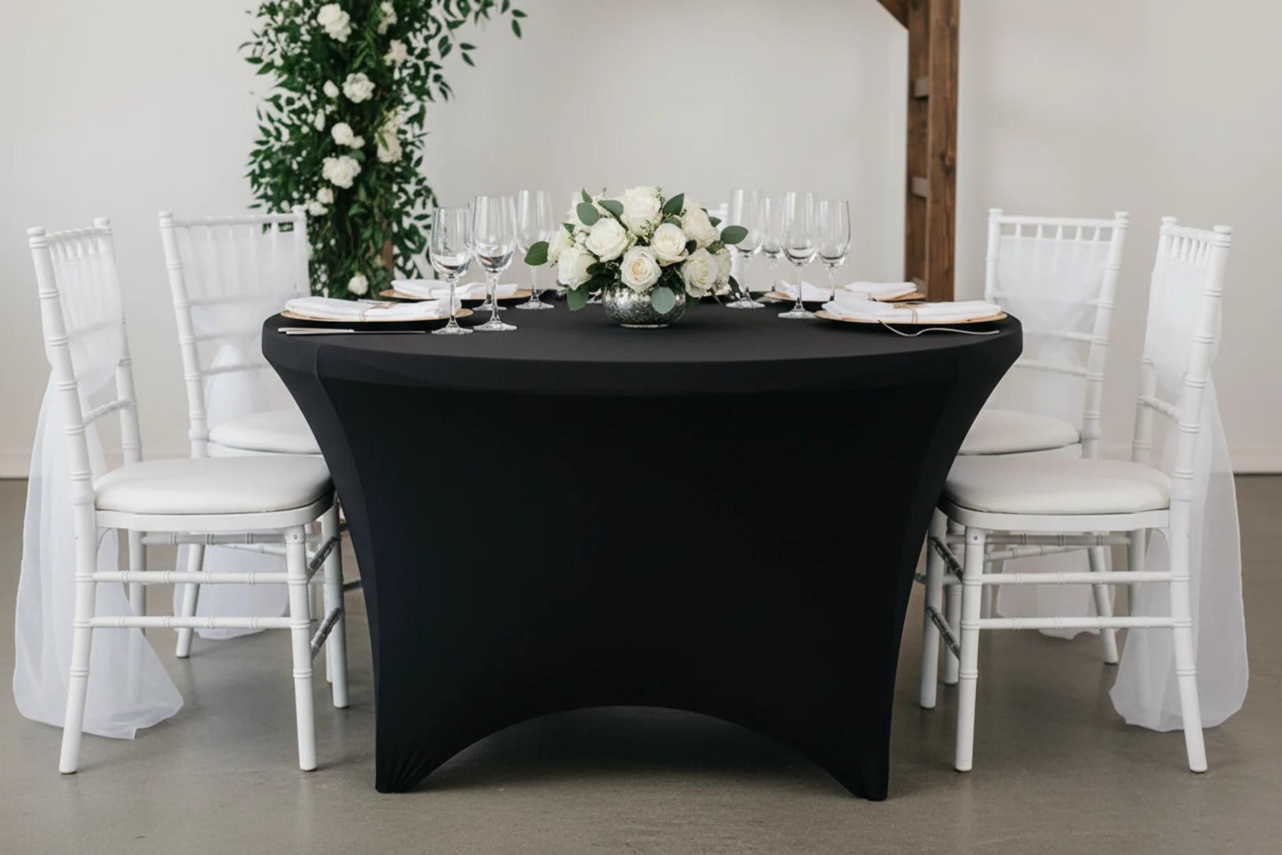 6 FT Round Spandex Table Cover - Black - Image 4