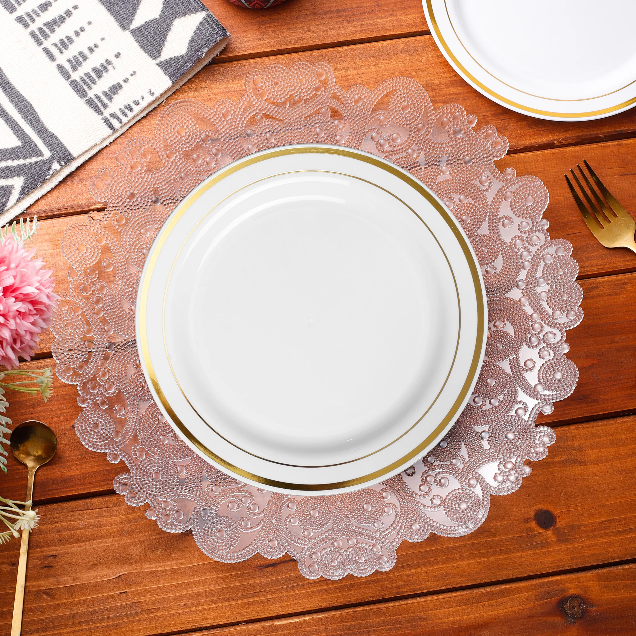 8 pc/set Filigree Acrylic Charger Plate - Clear - Image 7
