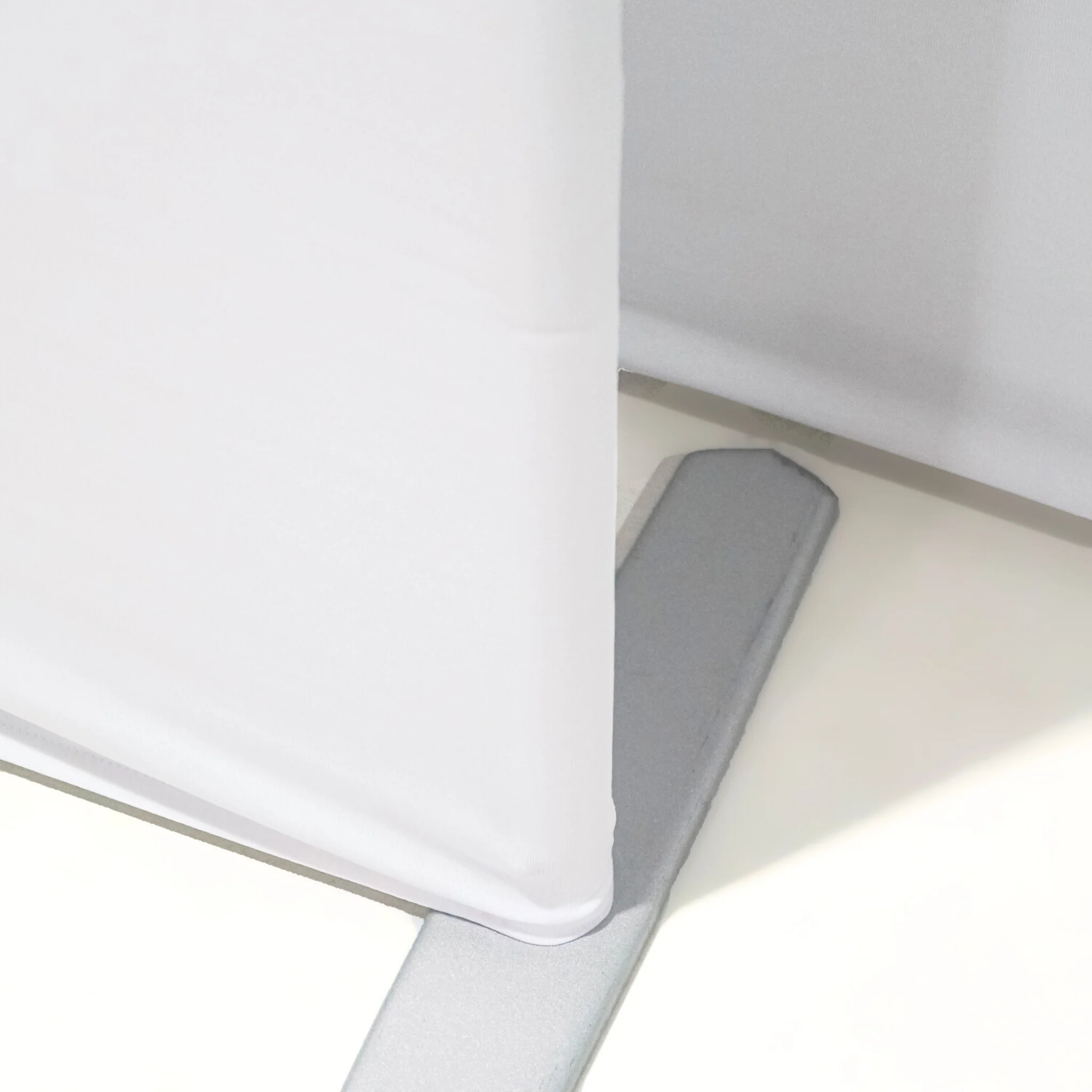Spandex Arch Covers for Heavy Duty Chiara Frame Backdrop 3pc/set - White - Image 3