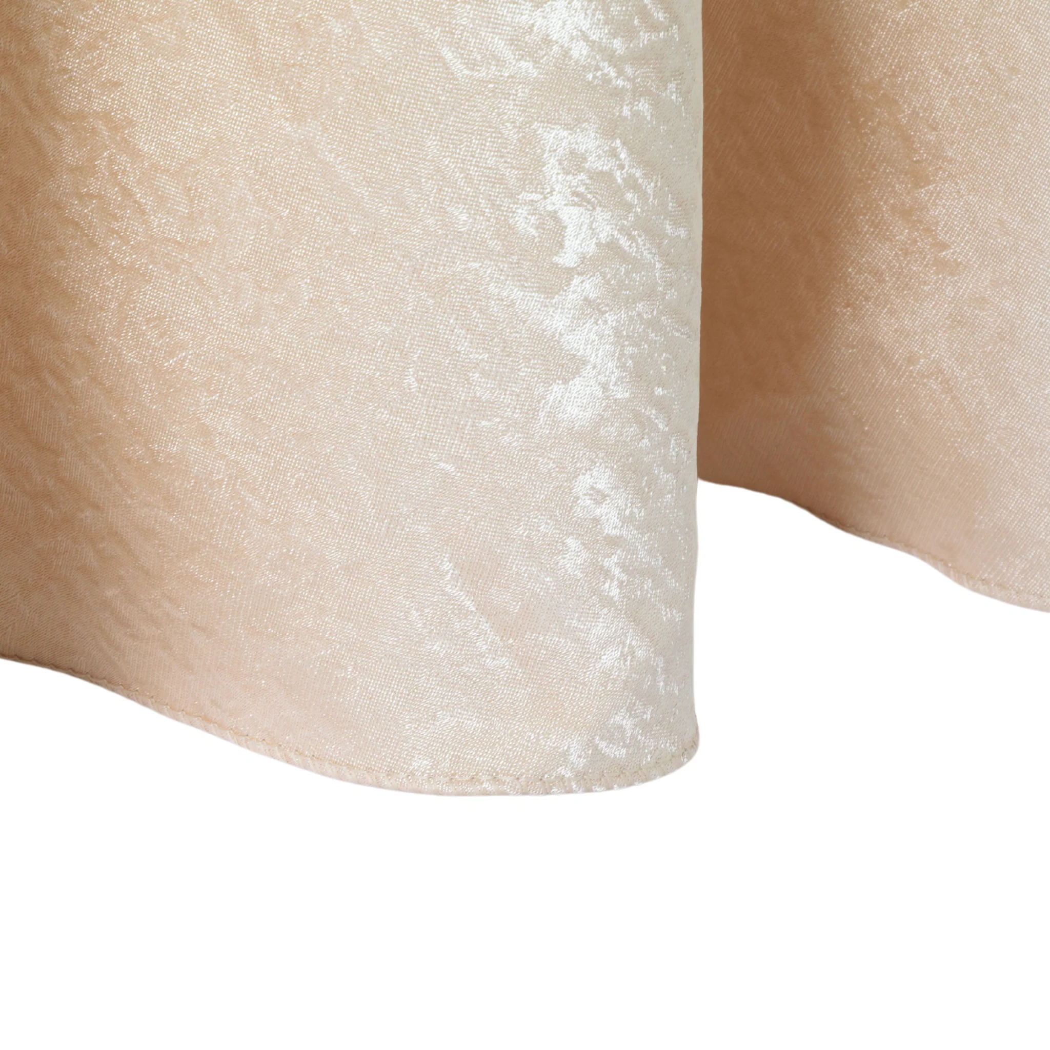 Crinkle Shimmer 132" Round Tablecloth - Champagne - Image 5