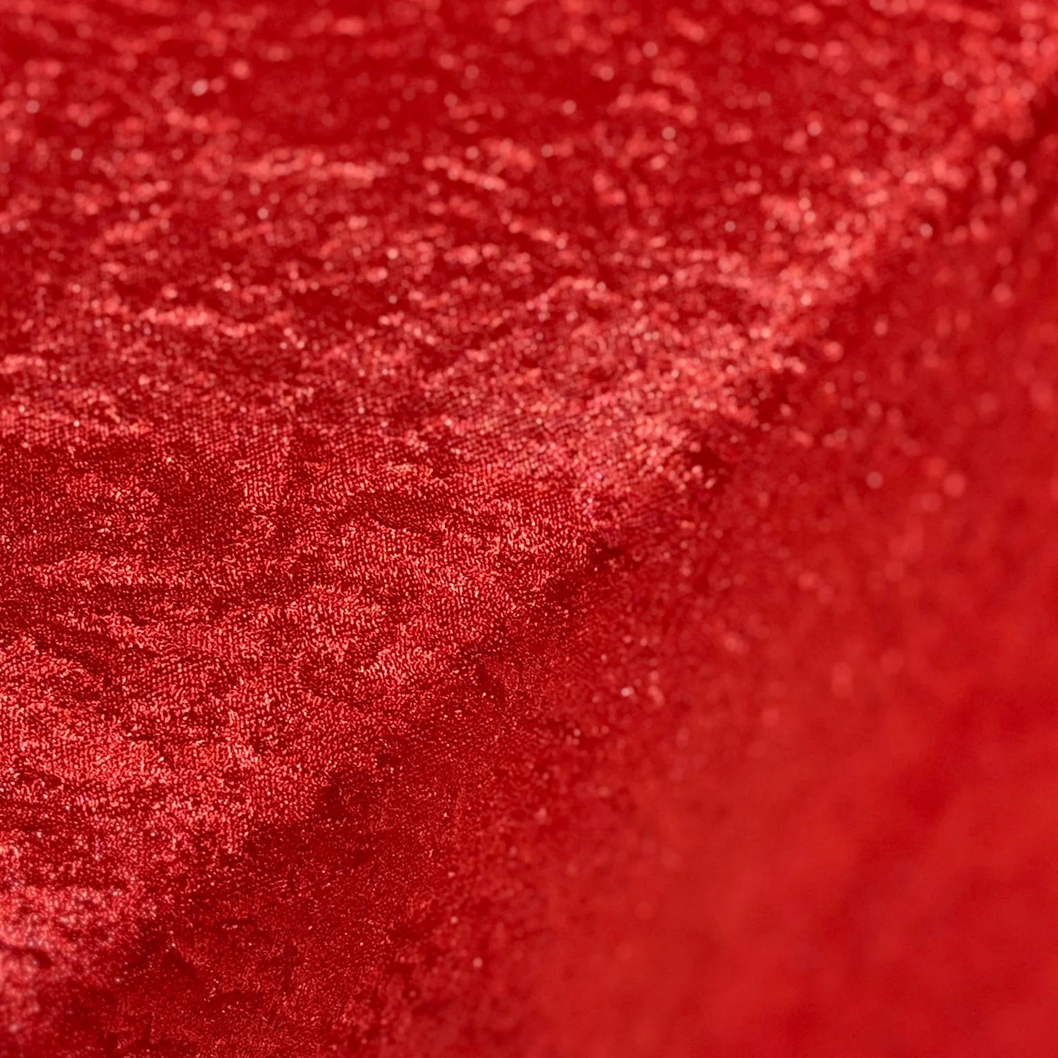 Crinkle Shimmer 132" Round Tablecloth - Red - Image 5