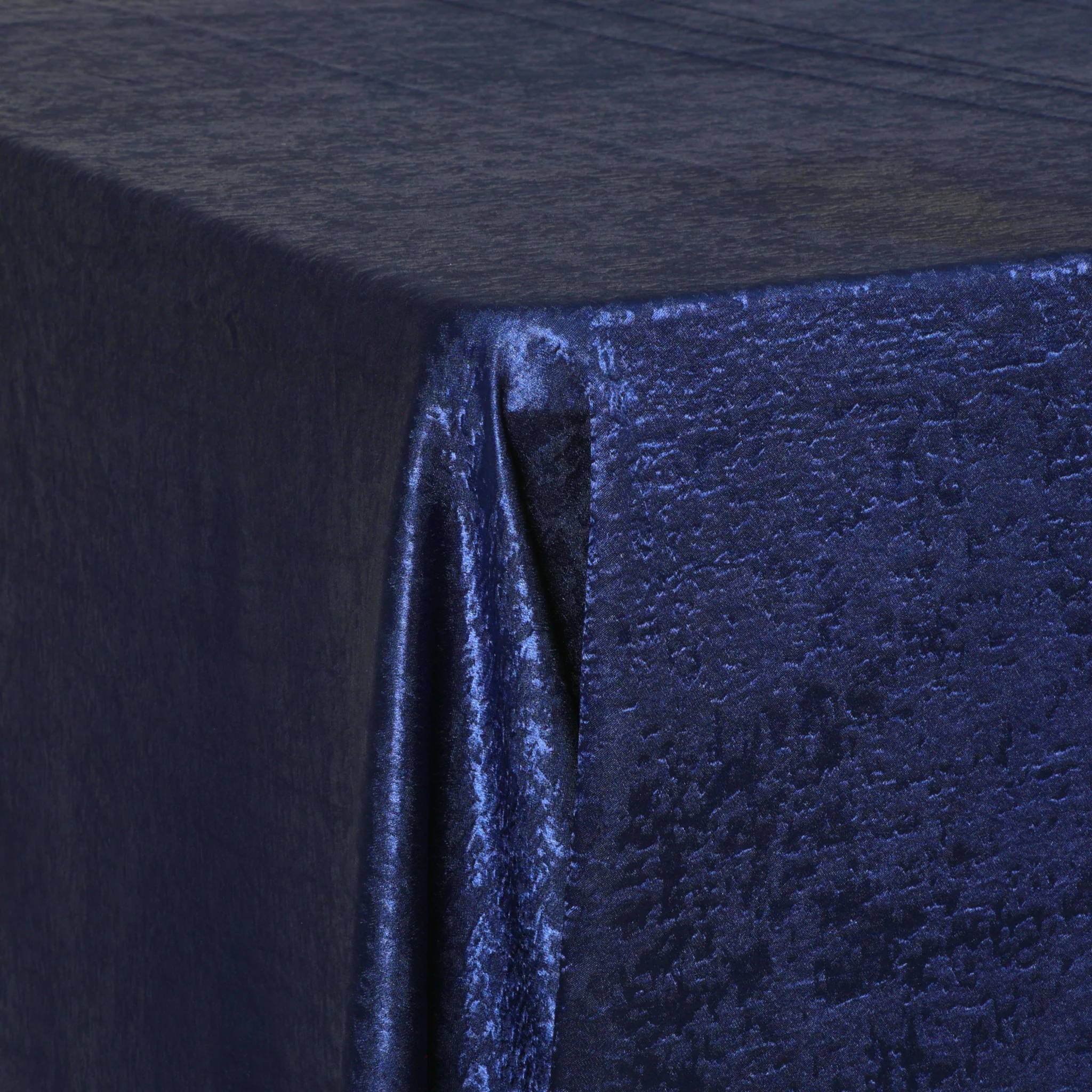 Crinkle Shimmer 90"x132" Rectangular Tablecloth - Navy Blue - Image 2