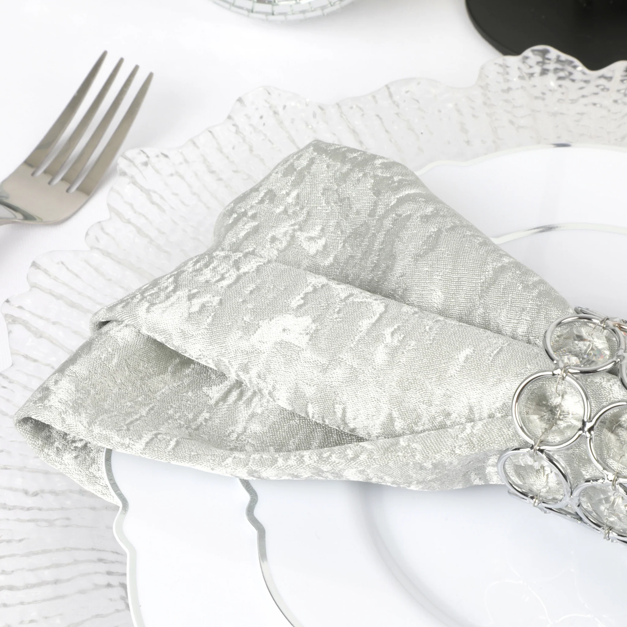 5 pcs/pk Crinkle Shimmer Napkin 20"x20" - Silver - Image 4