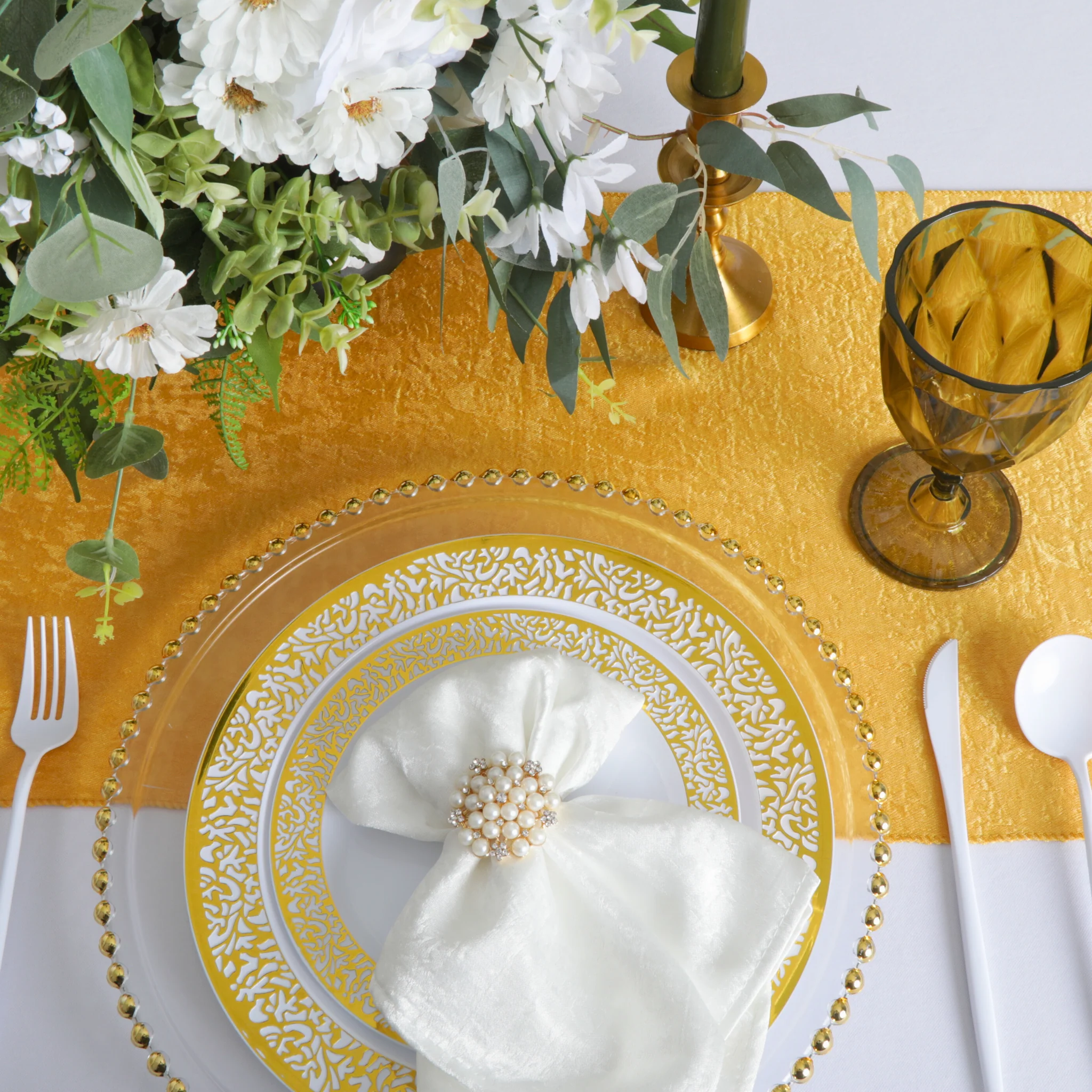 Crinkle Shimmer Table Runner - Gold - Image 3