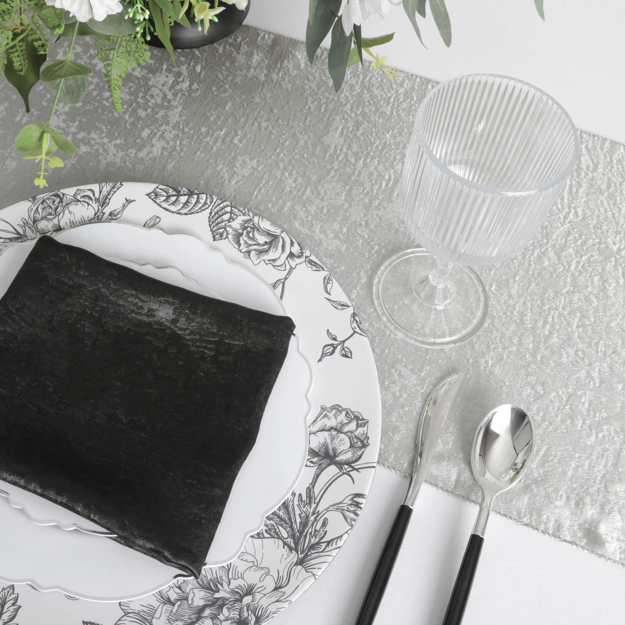 Crinkle Shimmer Table Runner - Silver - Image 2