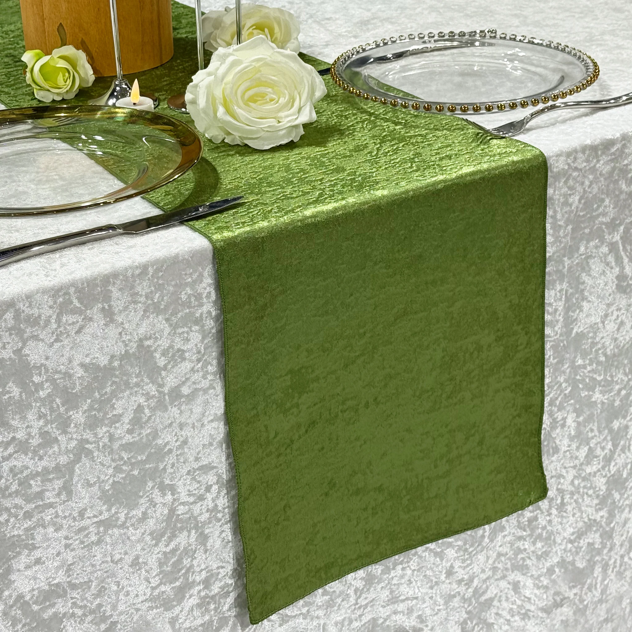Crinkle Shimmer Table Runner - Willow Green - Image 3