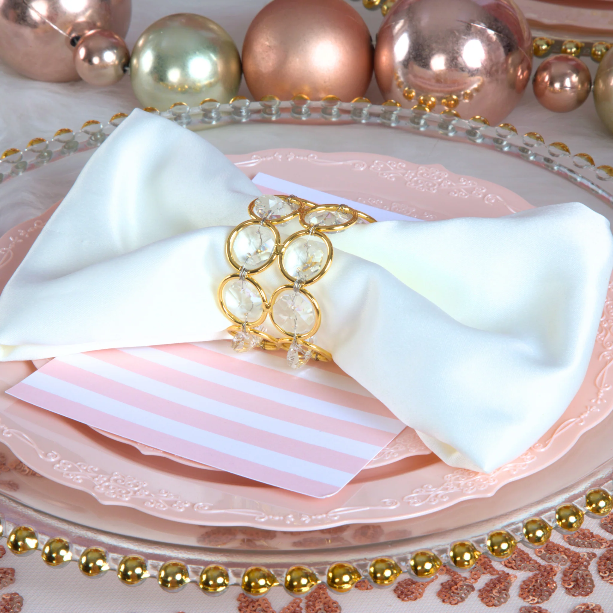10 pc/pk Crystal Napkin Ring - Gold - Image 3