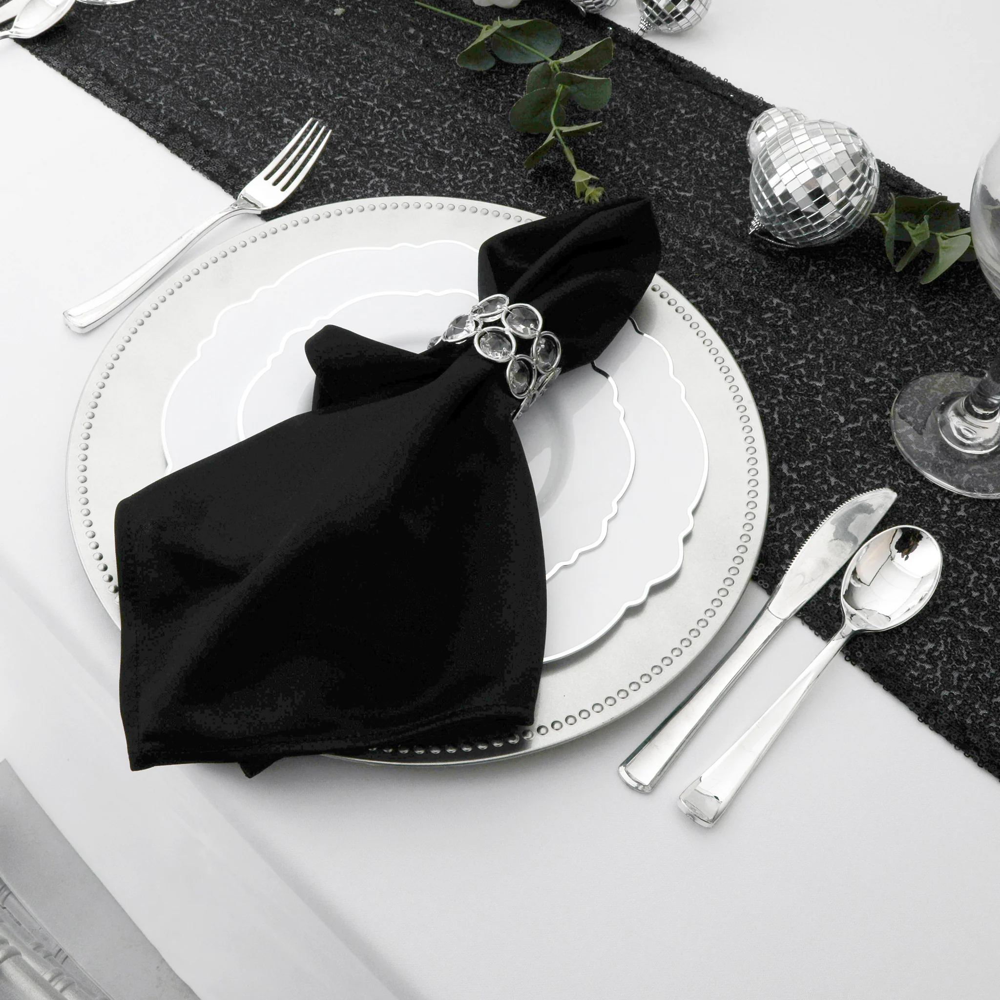10 pc/pk Crystal Napkin Ring - Silver - Image 3