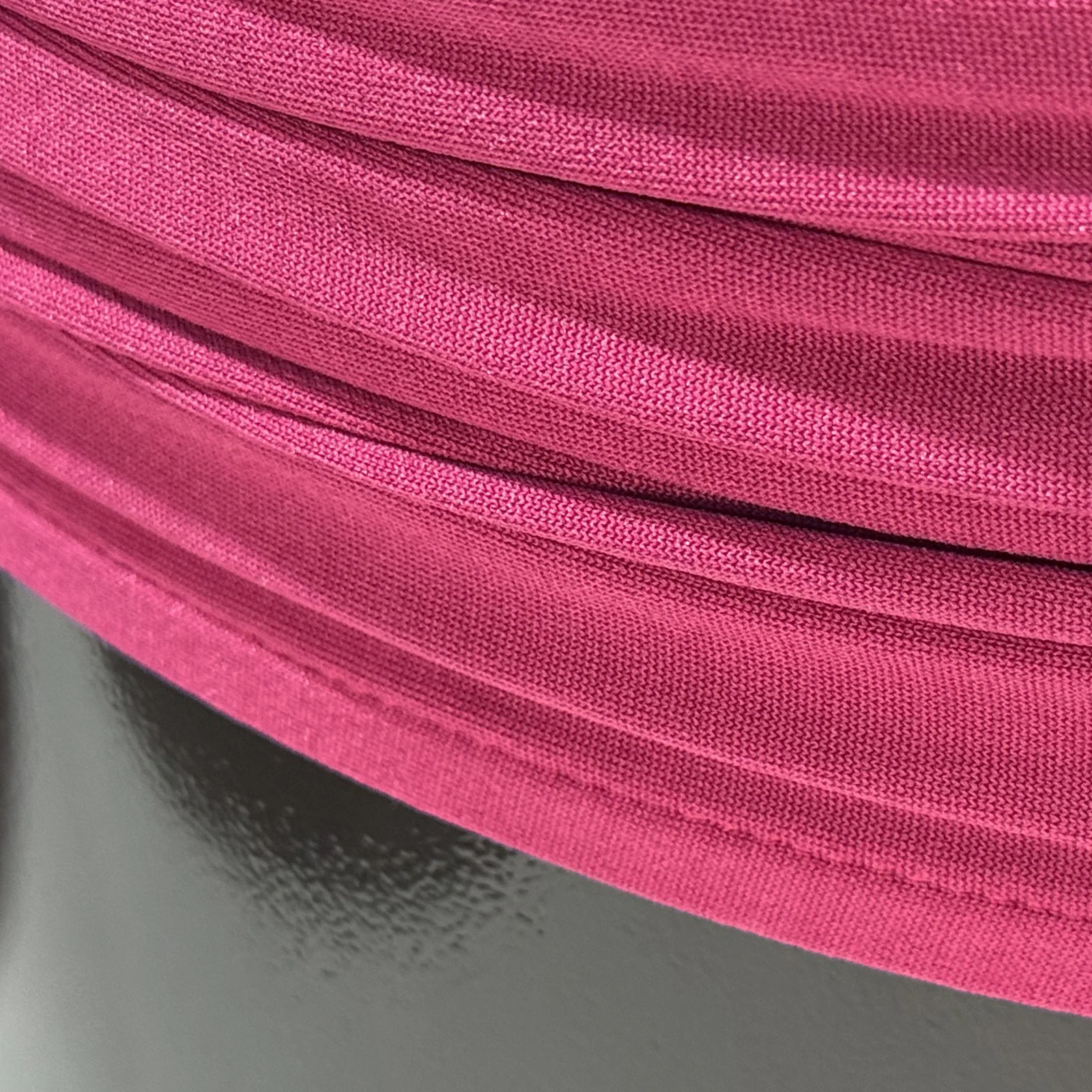 Spandex Covers for Cylinder Metal Cake/Dessert Pedestal Stands 5 pcs/set - Fuchsia - Image 2