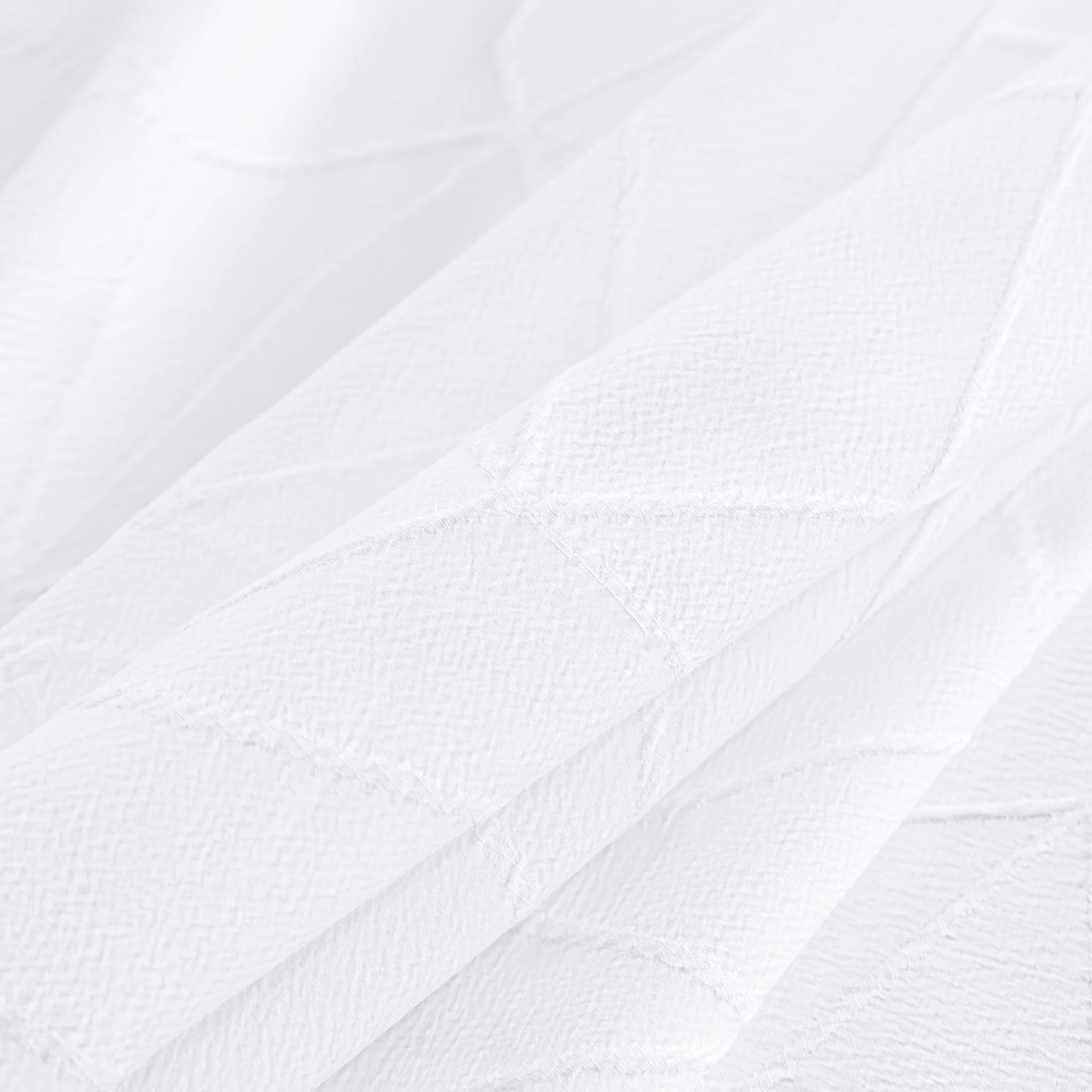 Embossed Geometric Jacquard 120" Round Tablecloth - White - Image 5