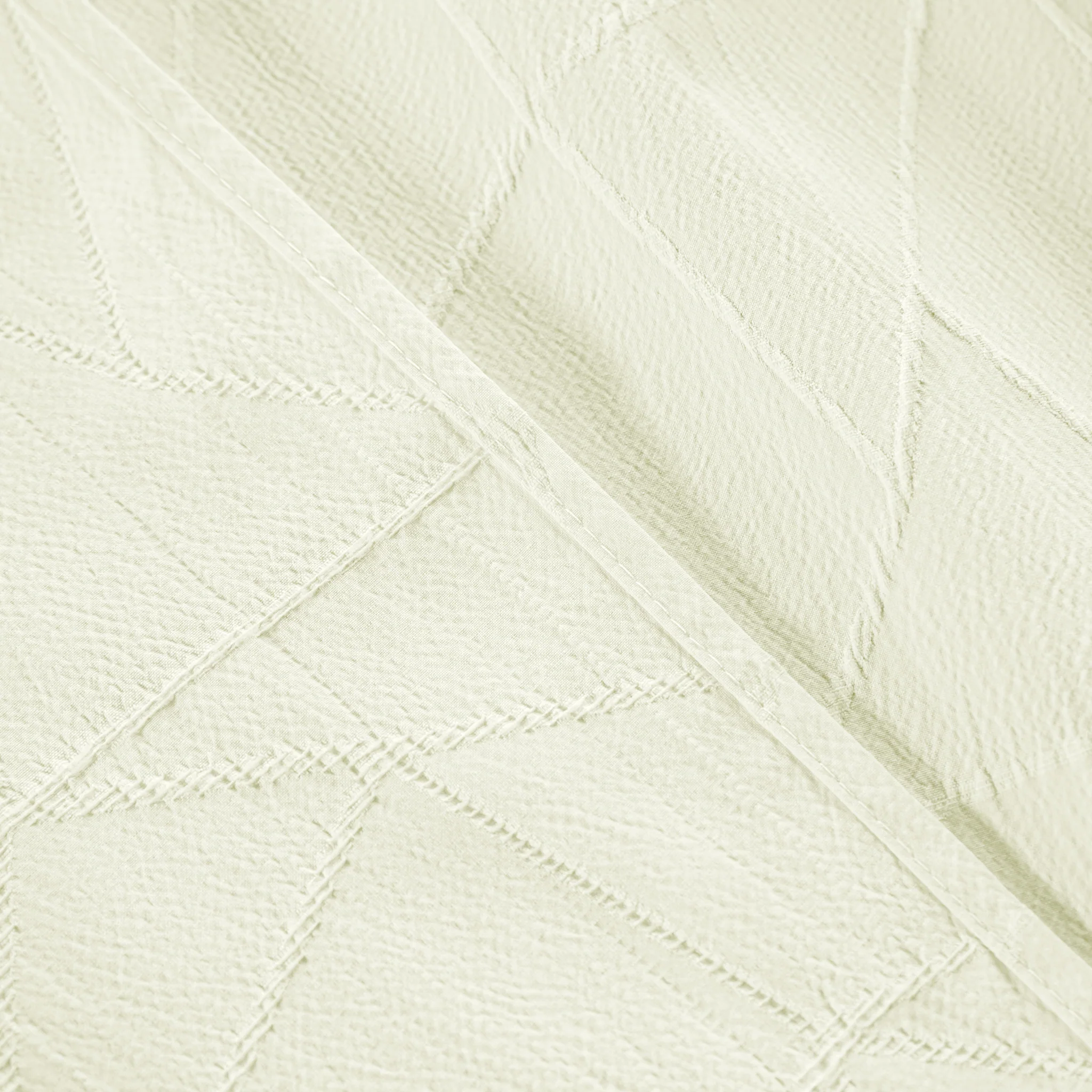 Embossed Geometric Jacquard 90"x132" Rectangle Tablceloth - Ivory - Image 5