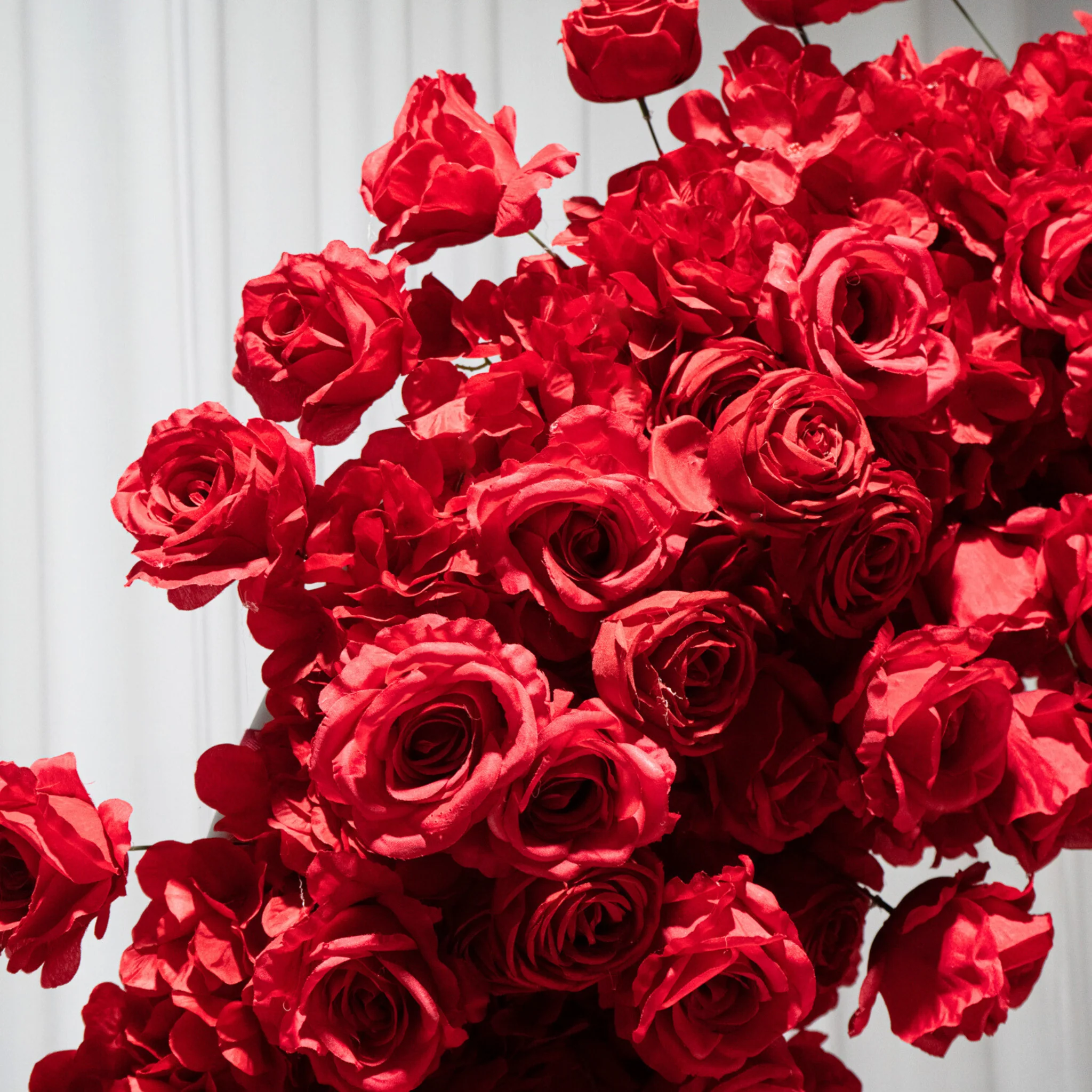 Floral 3D Backdrop for Open Heart Stand - Red - Image 5