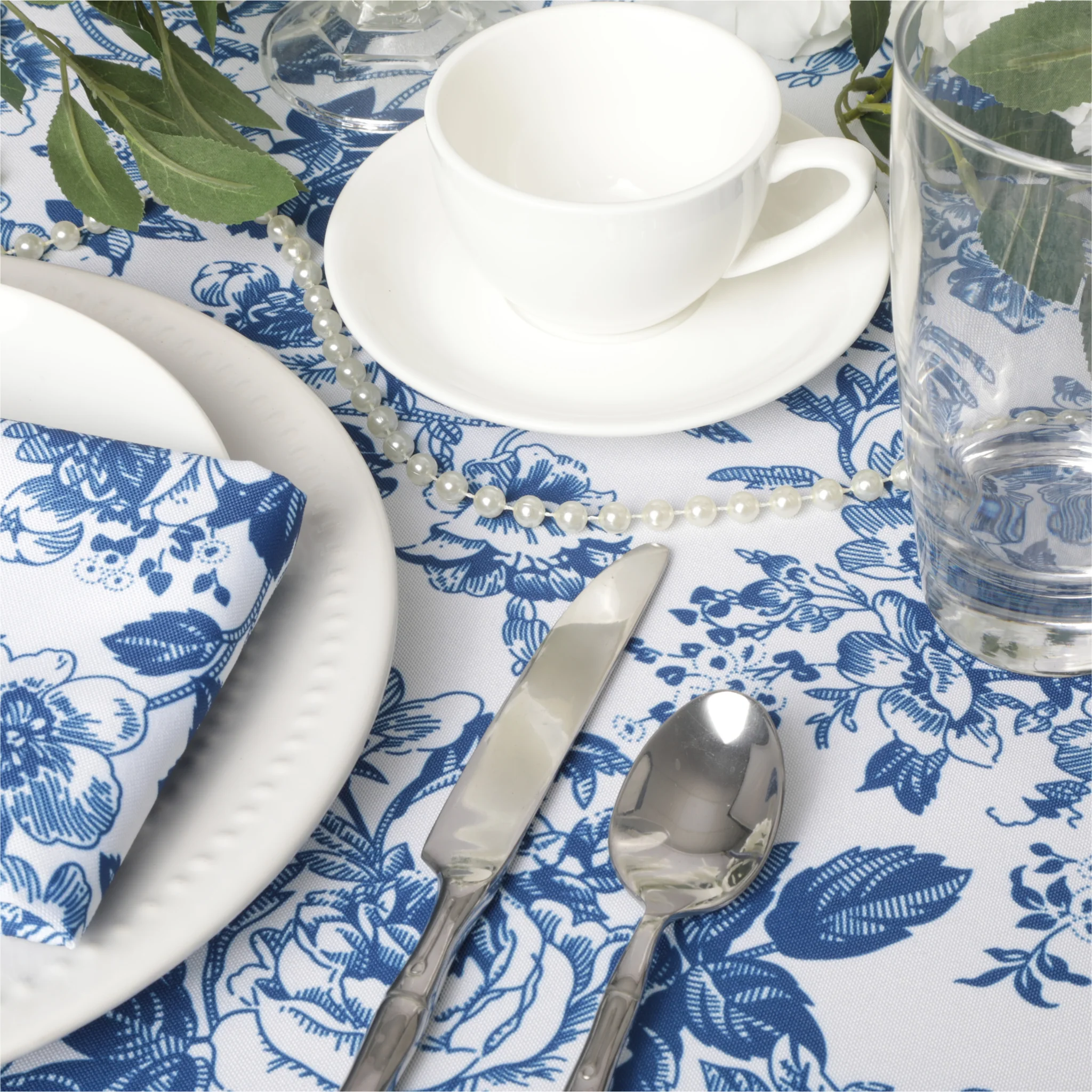 French Toile 60"x120" Rectangular Tablecloth - Blue - Image 4