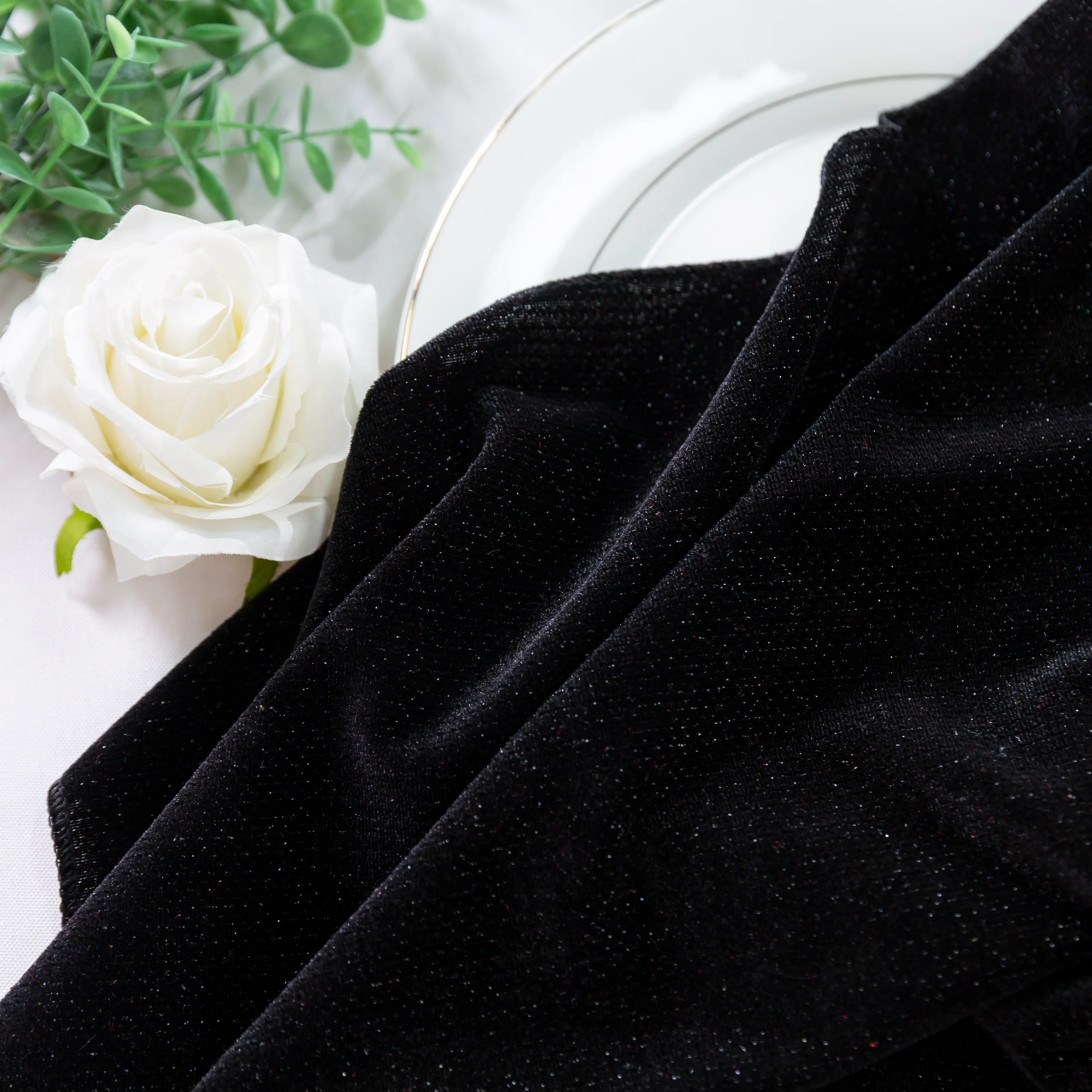 5 pcs/pk Glitter Velvet 20"x20" Linen Napkin - Black - Image 4