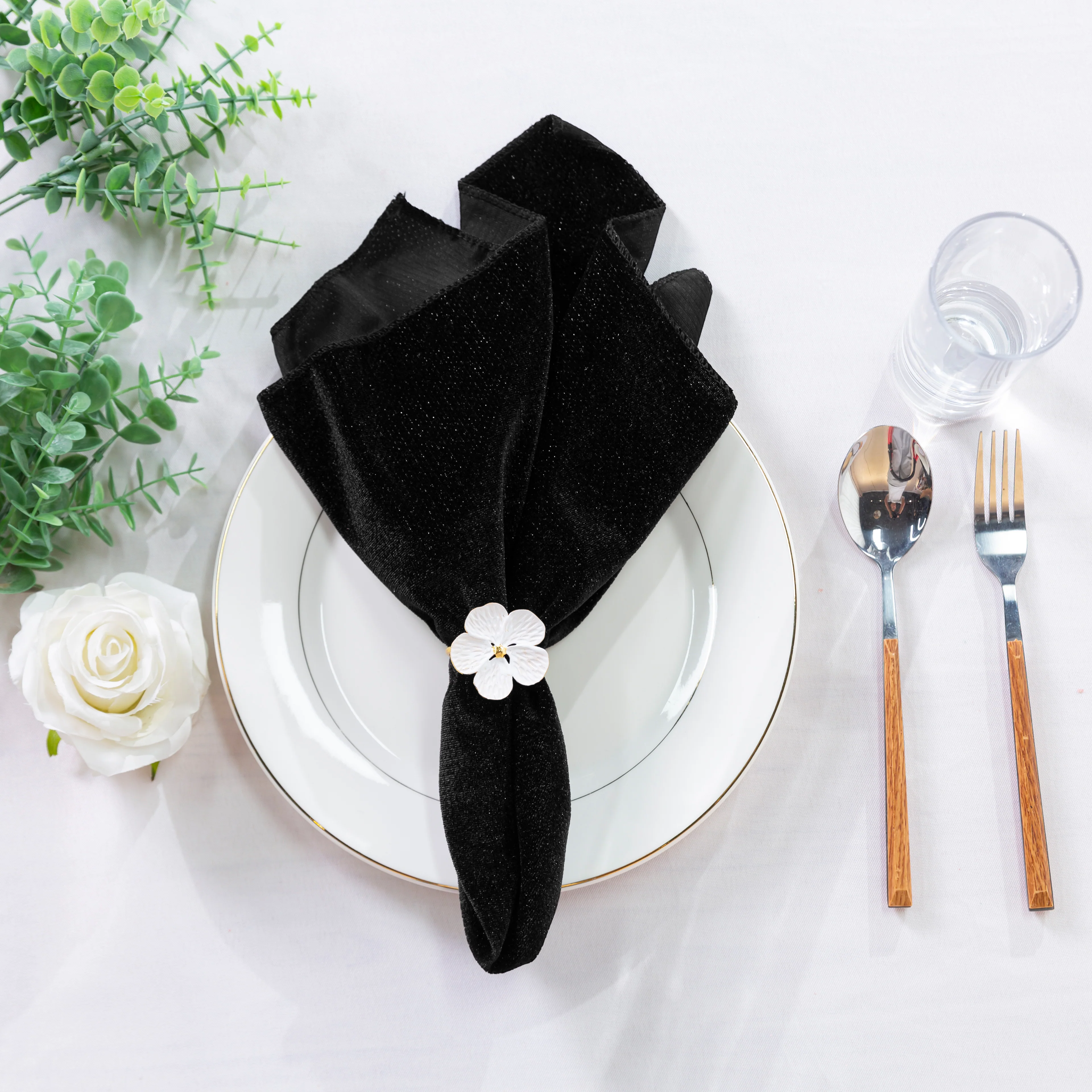 5 pcs/pk Glitter Velvet 20"x20" Linen Napkin - Black - Image 6