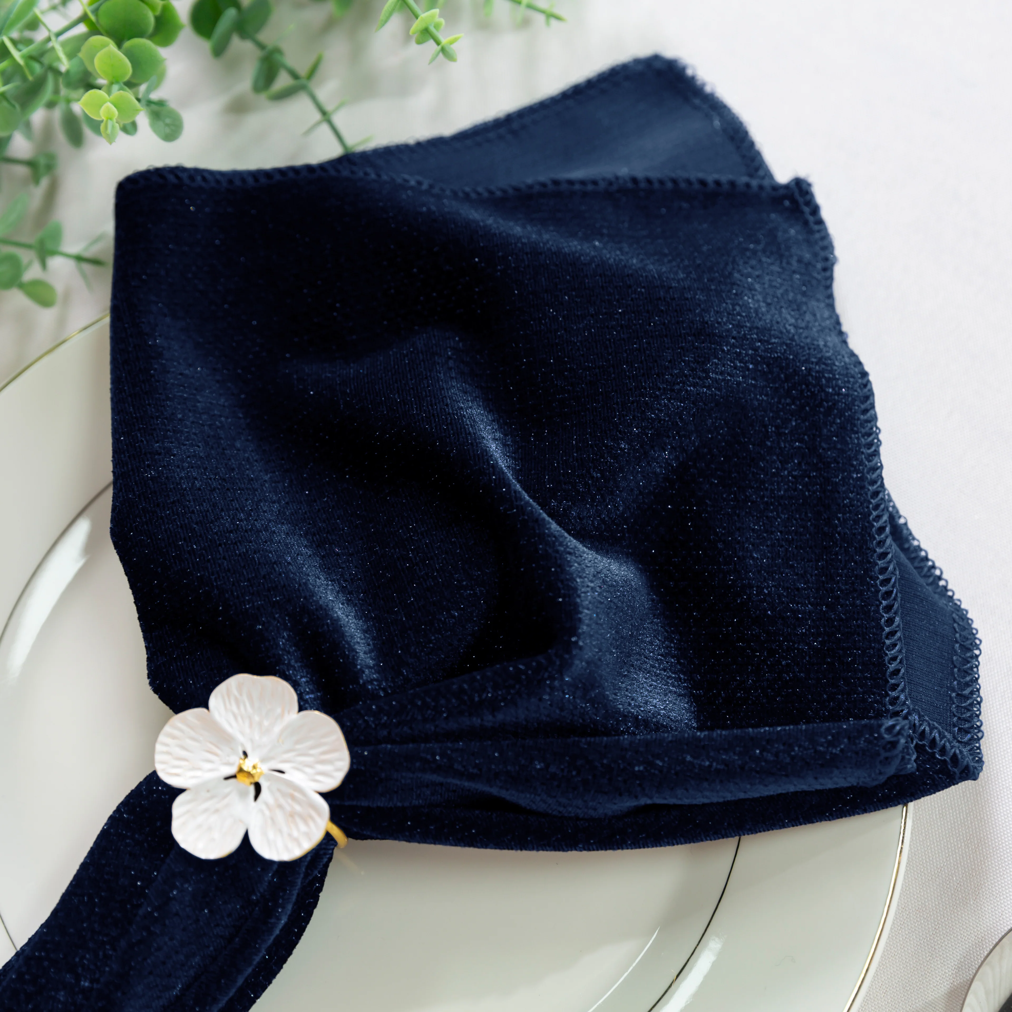 5 pcs/pk Glitter Velvet 20"x20" Linen Napkin - Navy Blue - Image 7