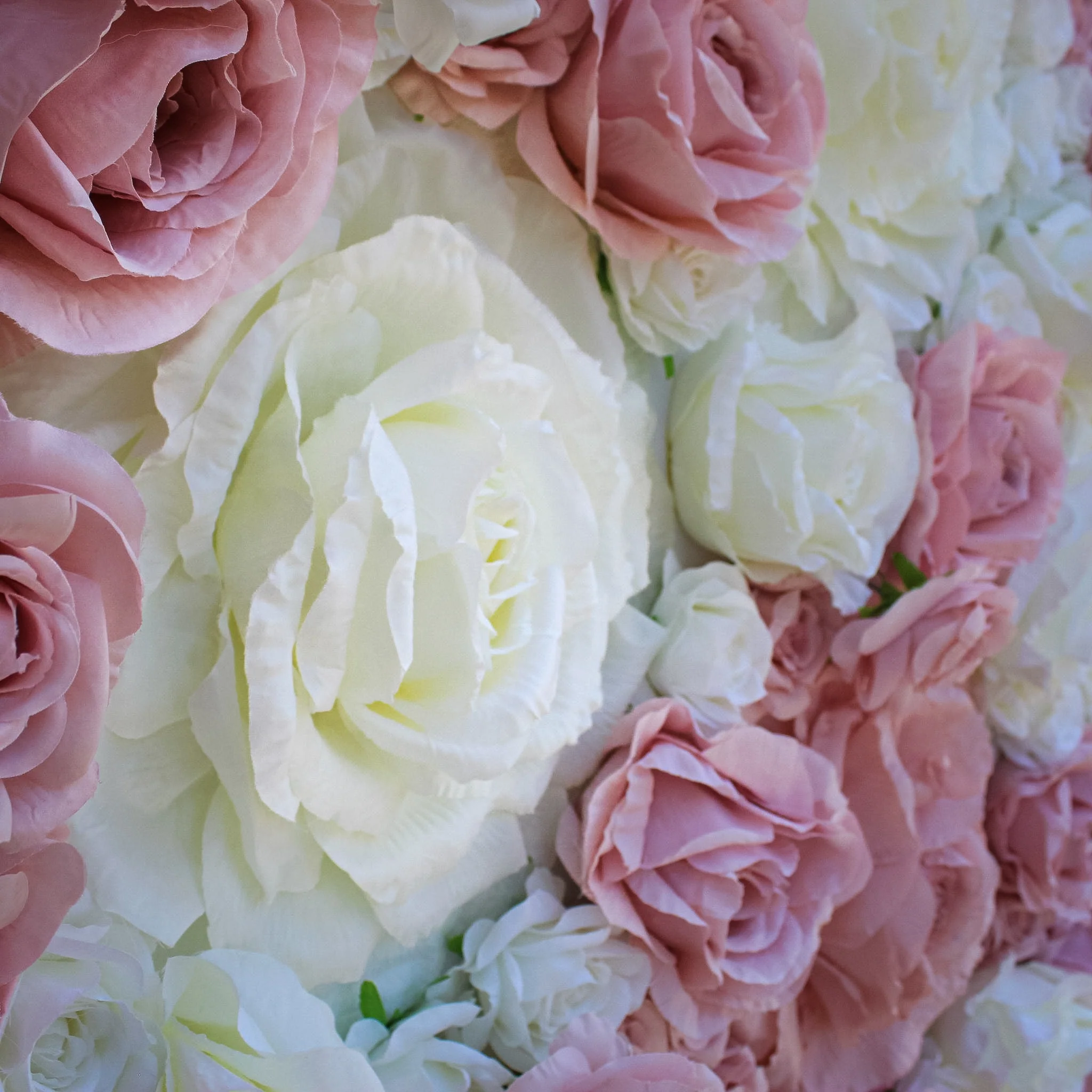 Luxe Roll Up Flower Wall Backdrop 8ft x 4ft - Pink/Ivory - Image 4
