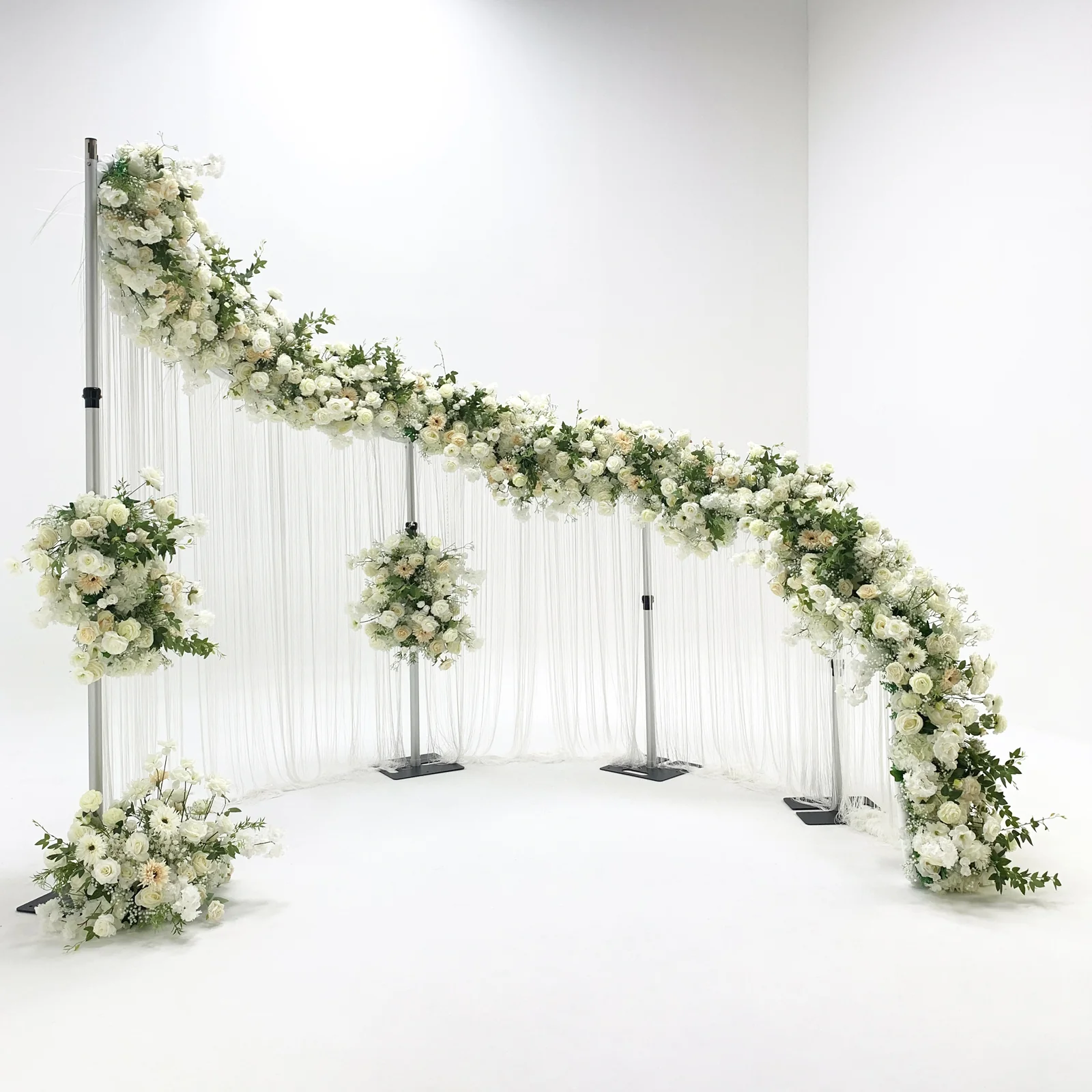 Modern S-Curved Metal Wedding Arch Backdrop Frame - Image 4