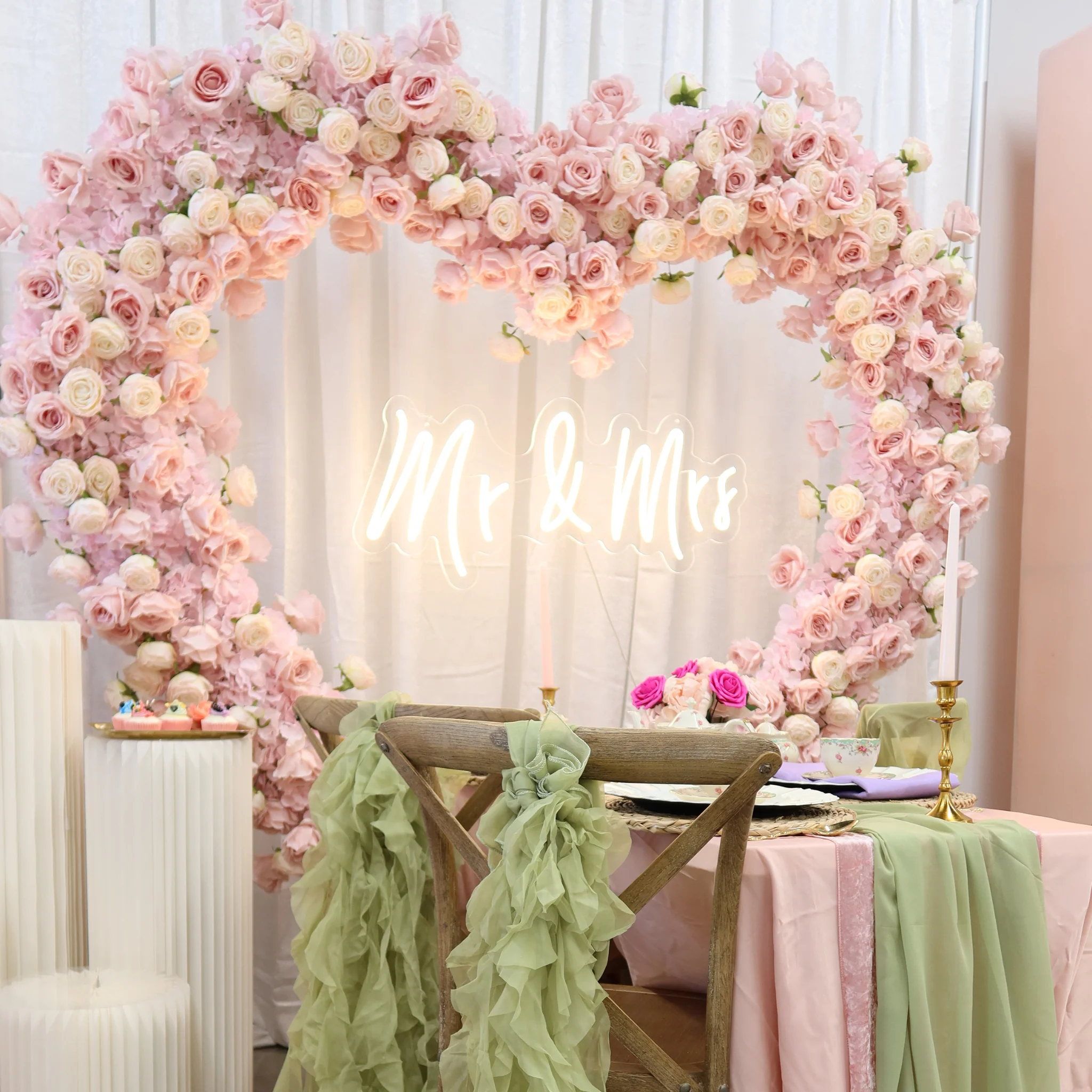 Mr & Mrs Neon Wedding Sign 88cm x 55cm - Image 2