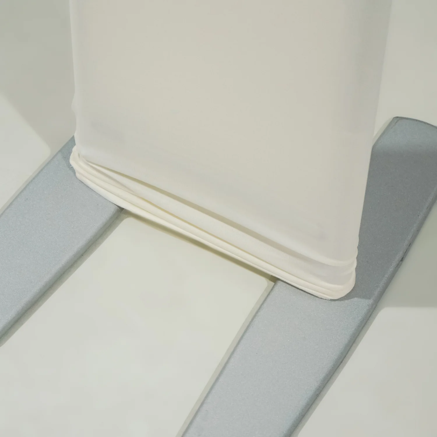 Open Center Spandex Arch Cover - Ivory - Image 2