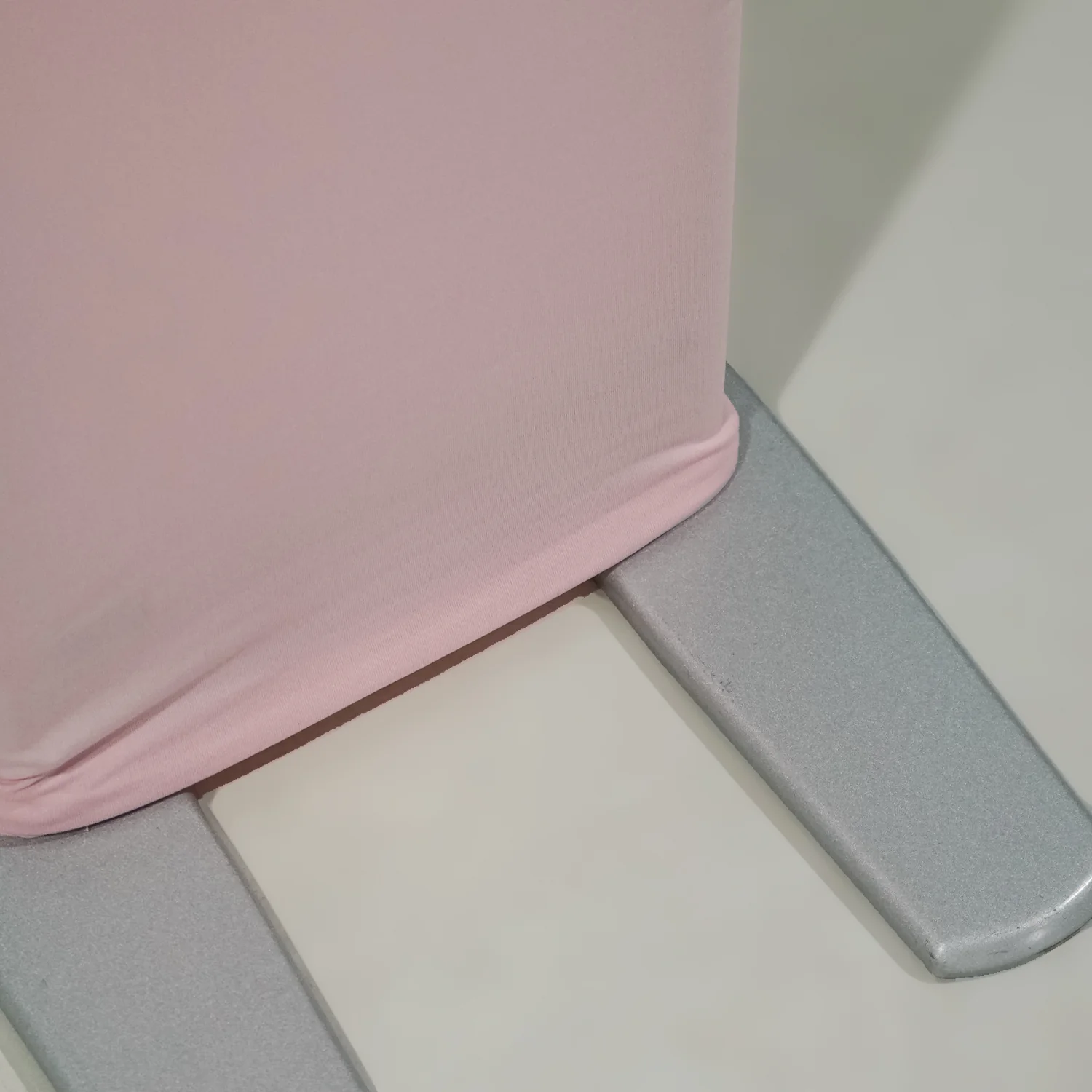 Open Center Spandex Arch Cover - Pink - Image 2