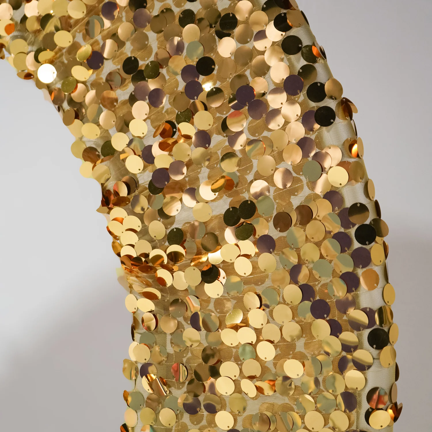 Payette Sequin Open Center Arch Cover - Gold - Image 4