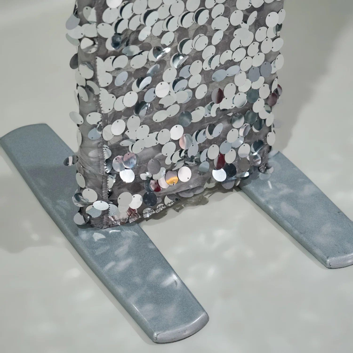 Payette Sequin Open Center Arch Cover - Silver - Image 2