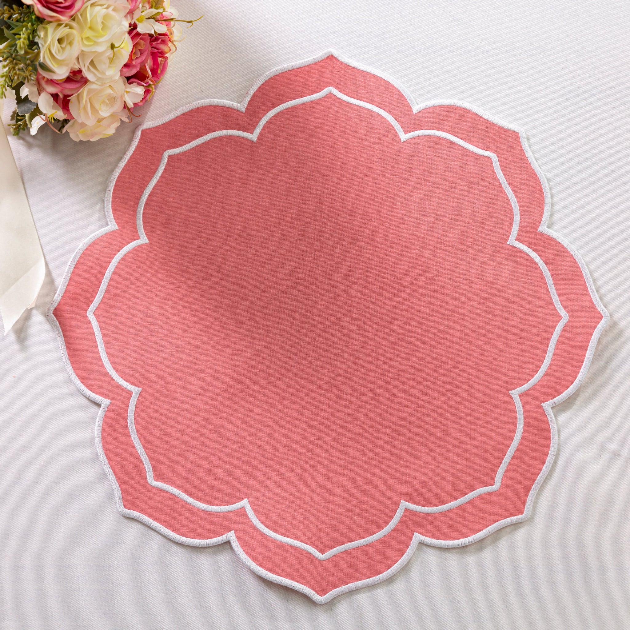 4pc/set Petal Elegance Placemats - Coral/White Trim - Image 3