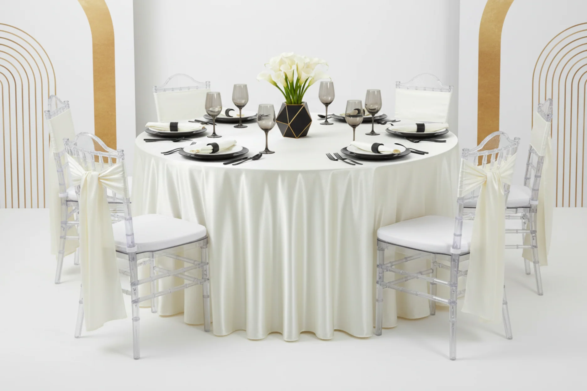 Premium Satin (Wrinkle-Resistant) 132" Round Tablecloth - Ivory - Image 5