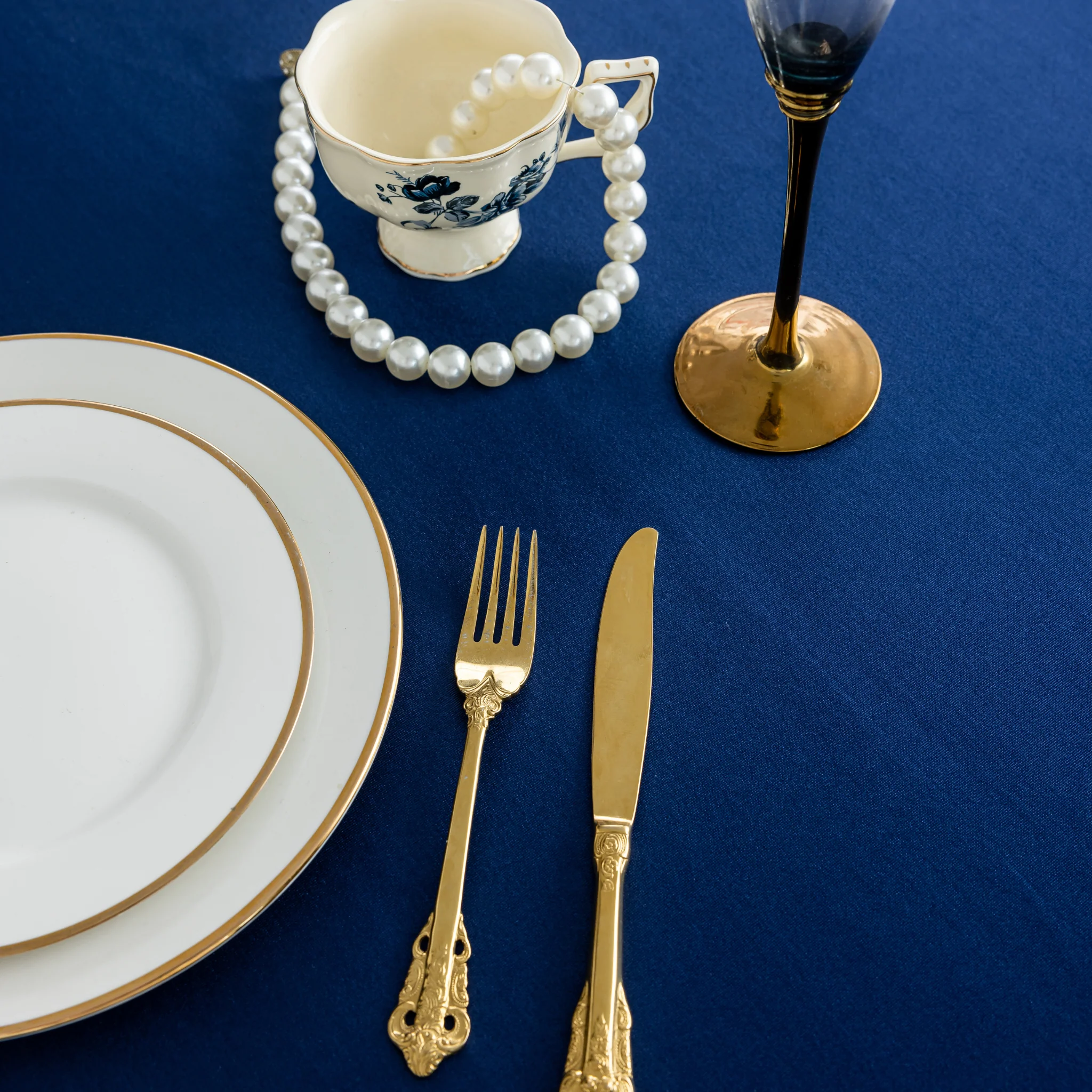 Premium Satin (Wrinkle-Resistant) 90"x156" Rectangular Tablecloth - Navy Blue - Image 2
