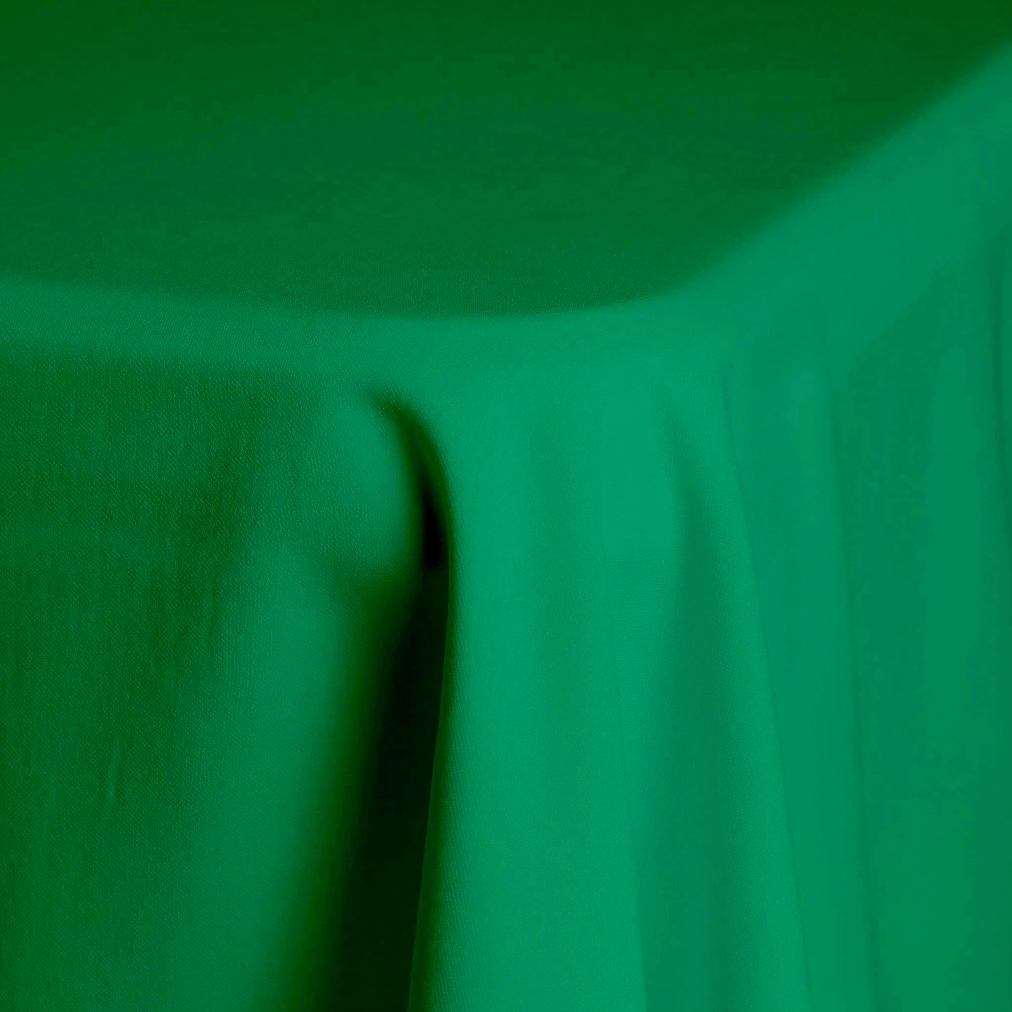 Scuba 90"x156" Rectangular Oblong Tablecloth - Emerald Green - Image 2