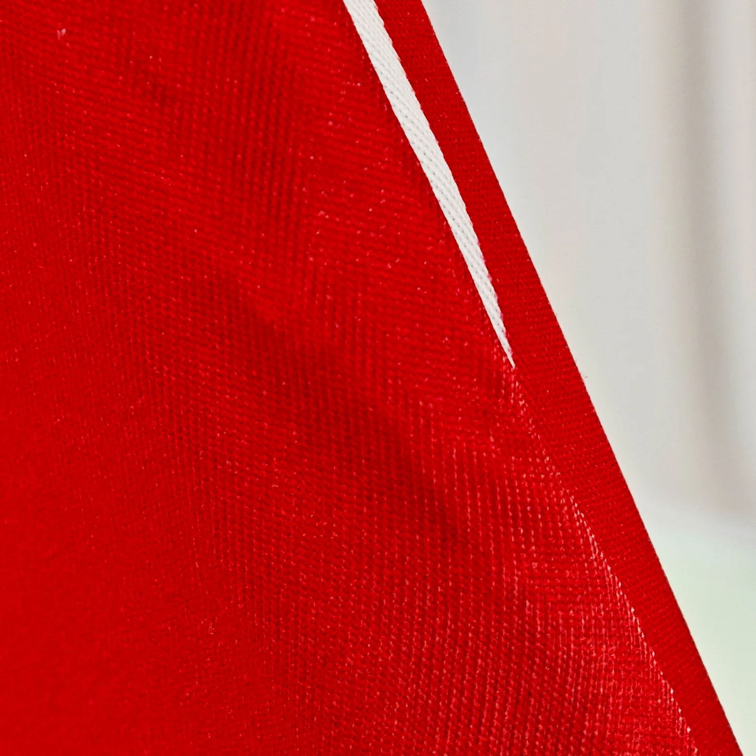 Red Barn Printed Backdrop Spandex Cover - Image 3