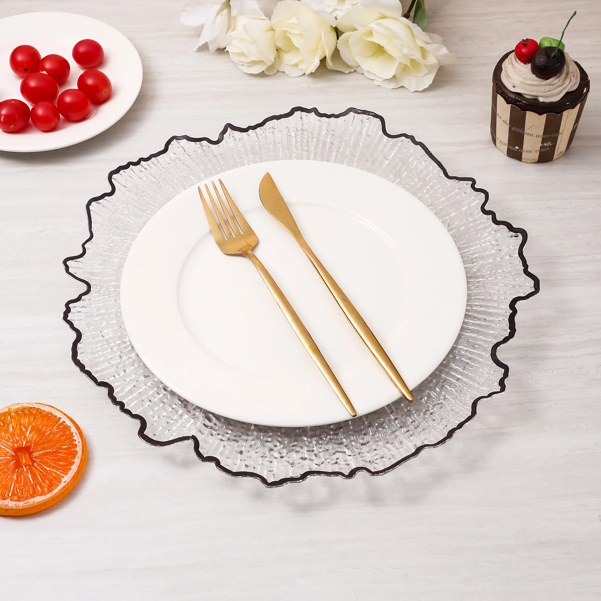 Reef Acrylic Charger Plate - Clear Black Trim - Image 2