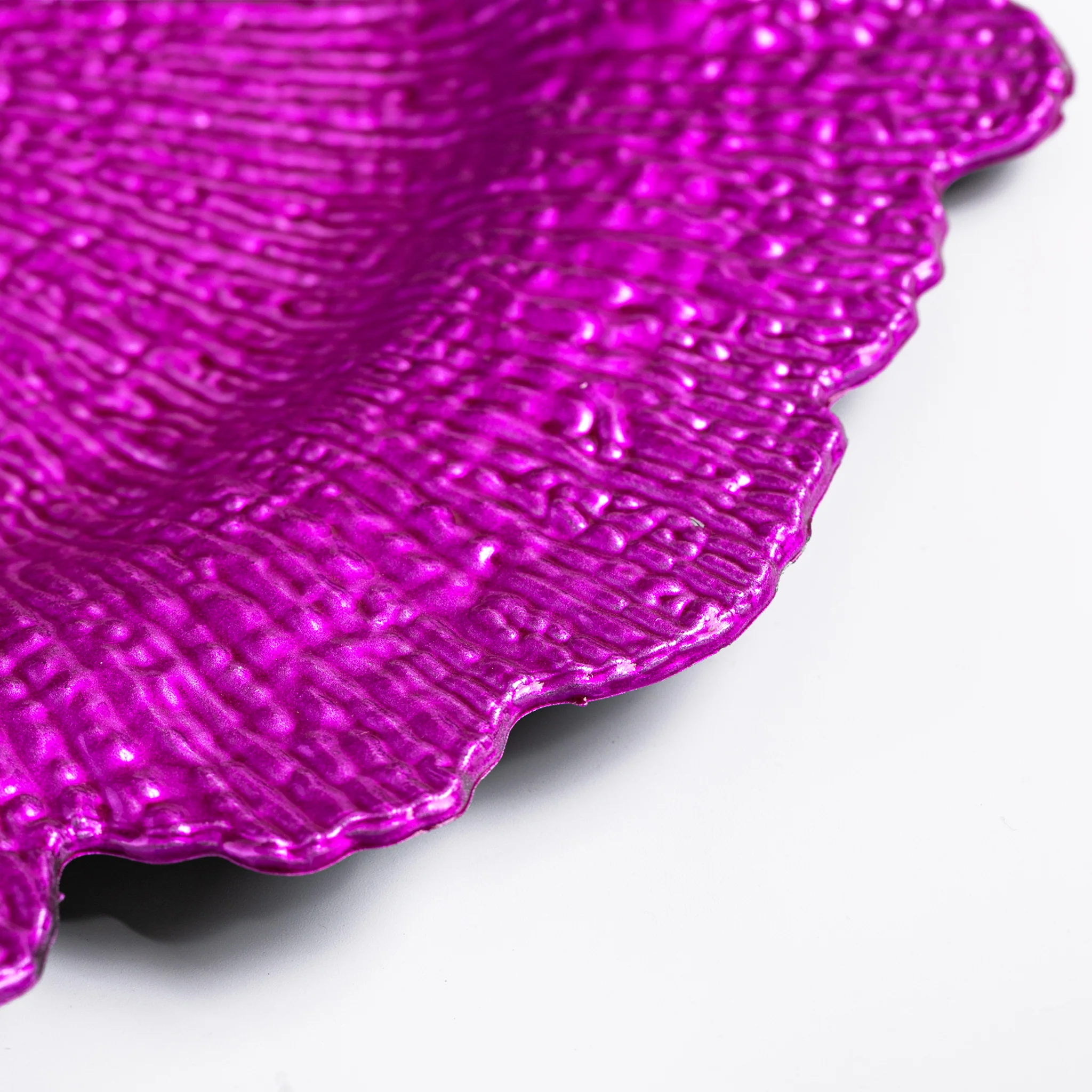 Reef Acrylic Charger Plate - Fuchsia - Image 4