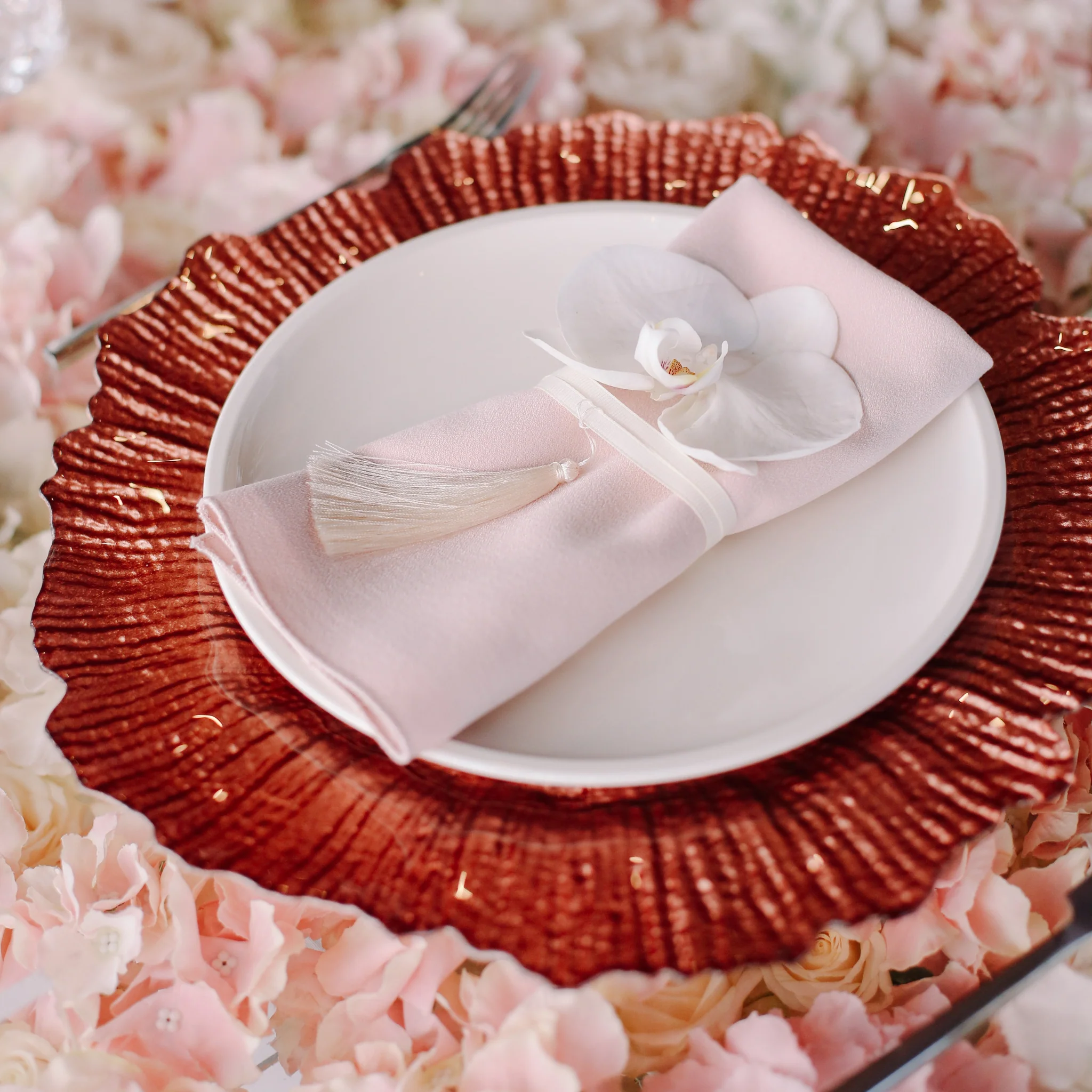 Reef Acrylic Charger Plate - Red - Image 4
