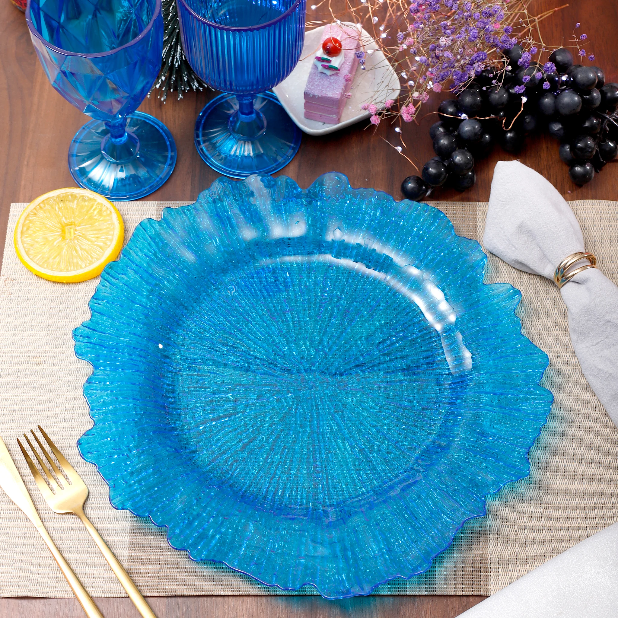 Transparent Reef Plastic Charger Plate - Blue - Image 3