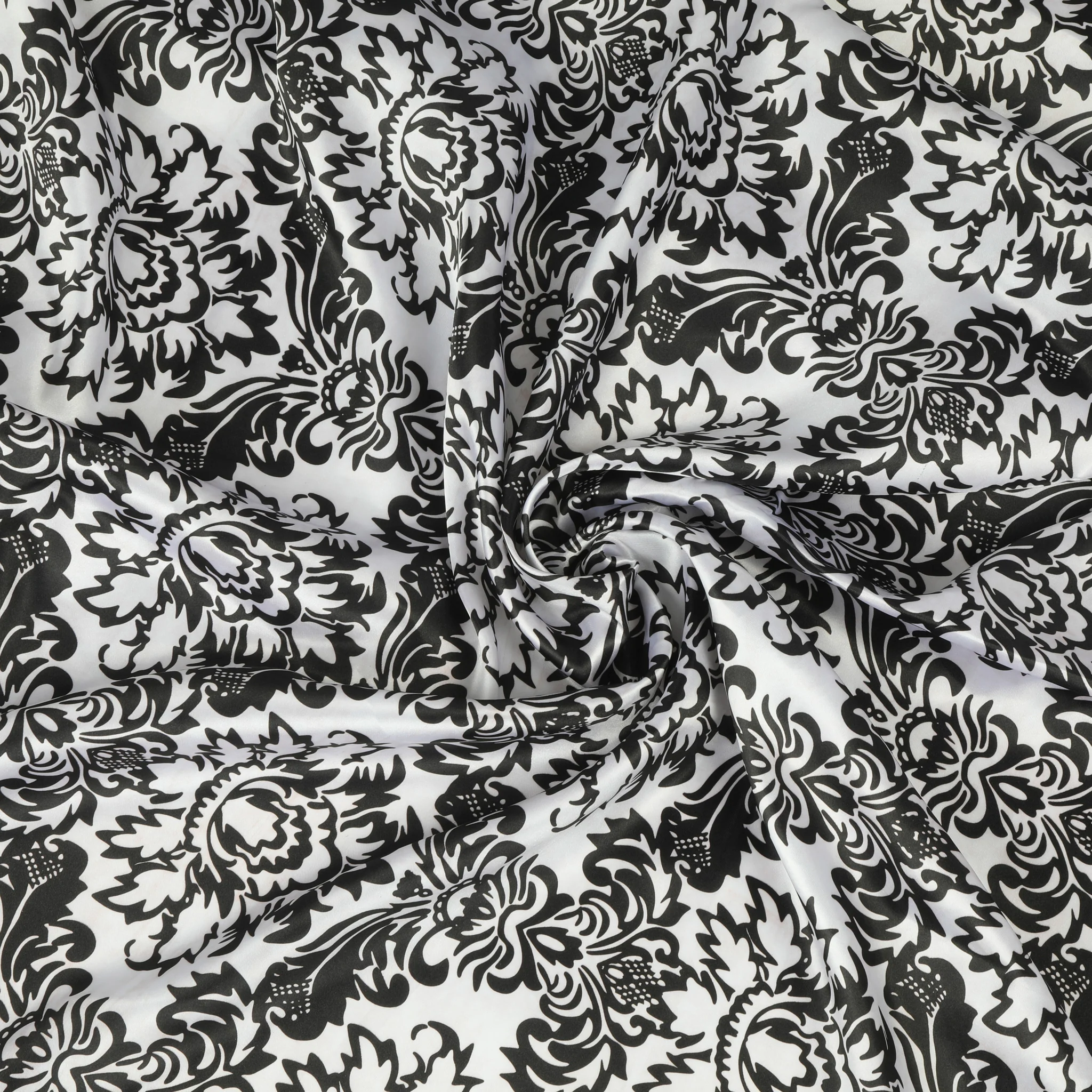 Satin 120" Round Tablecloth - Damask - Image 3