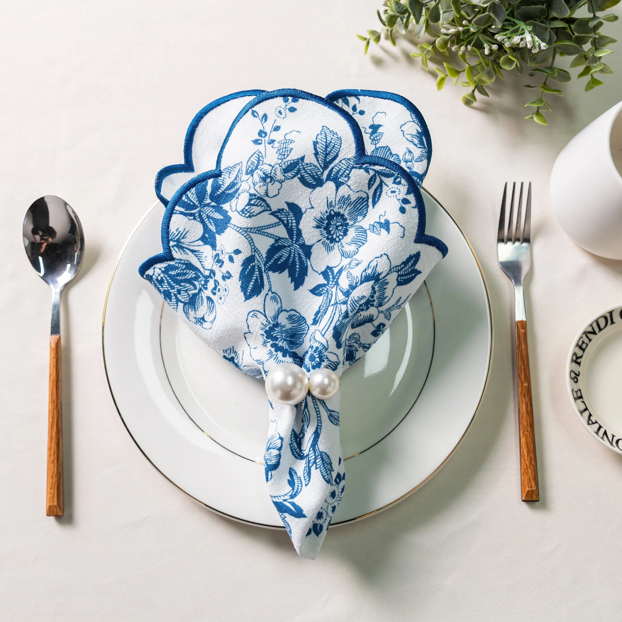 4 pcs/pk French Toile 20"x20" Scalloped Edge Napkins - Blue - Image 8