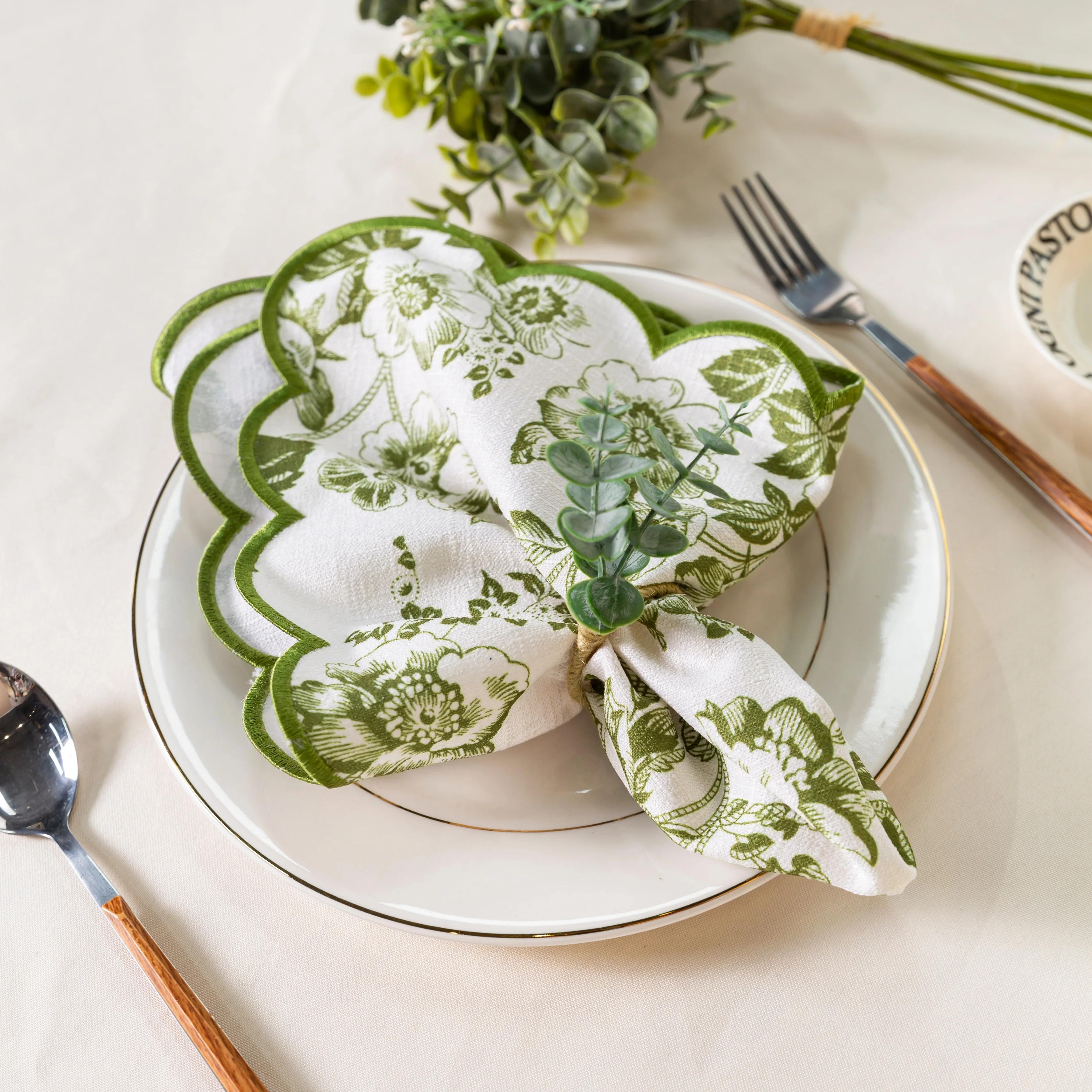 4 pcs/pk French Toile 20"x20" Scalloped Edge Napkins - Olive Green - Image 9