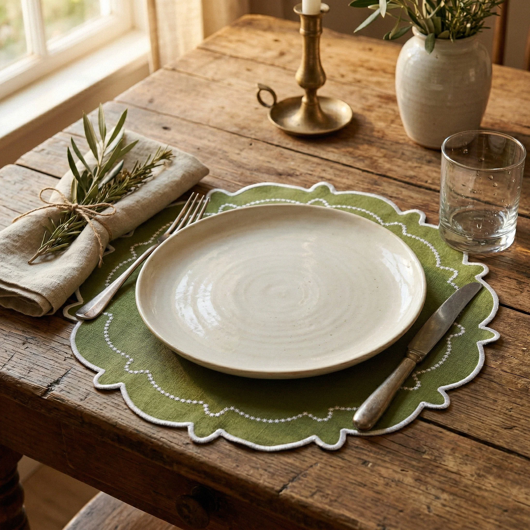 4pc/set Signature Scallop Placemats - Olive Green/White Trim - Image 5