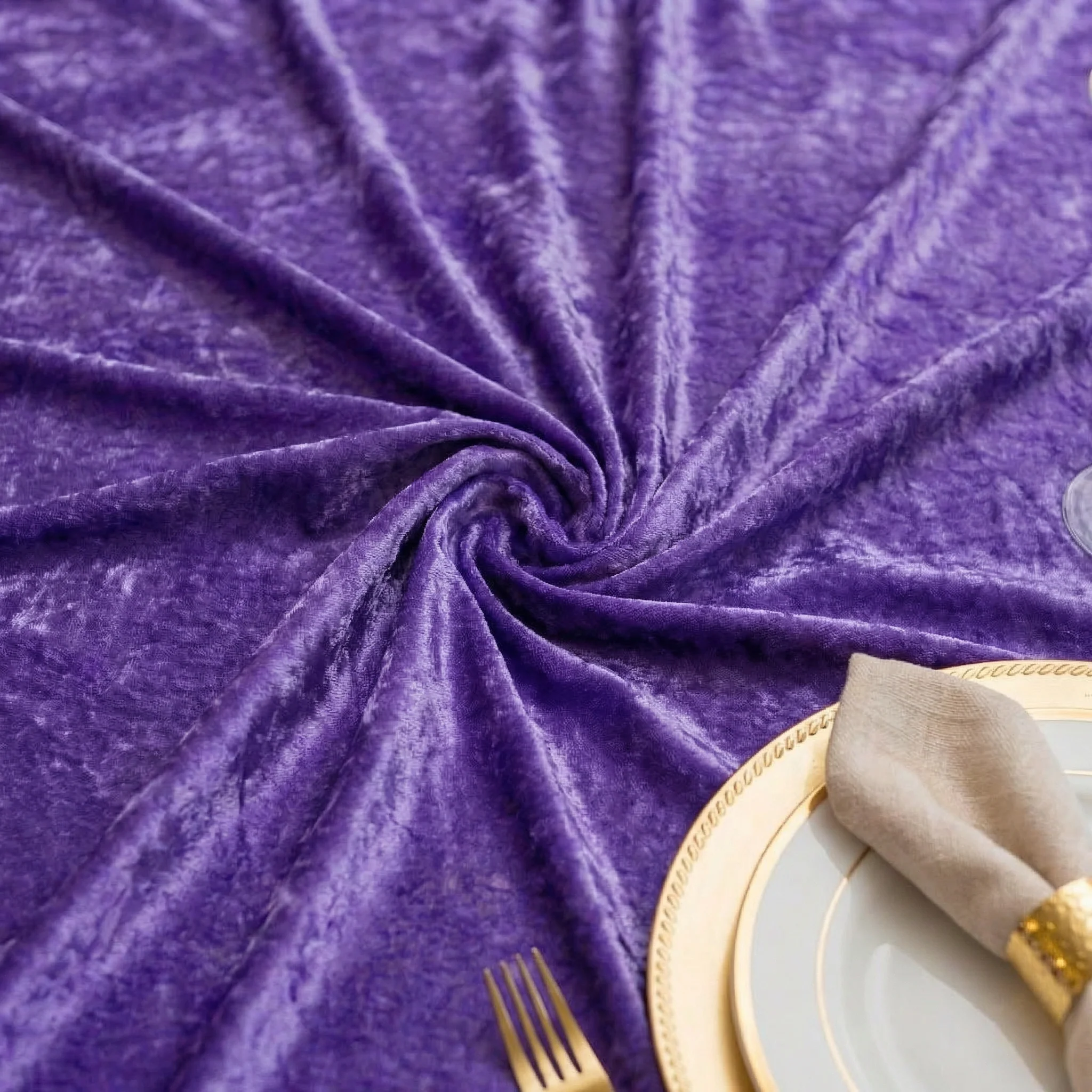 Velvet 132" Round Tablecloth - Purple - Image 7