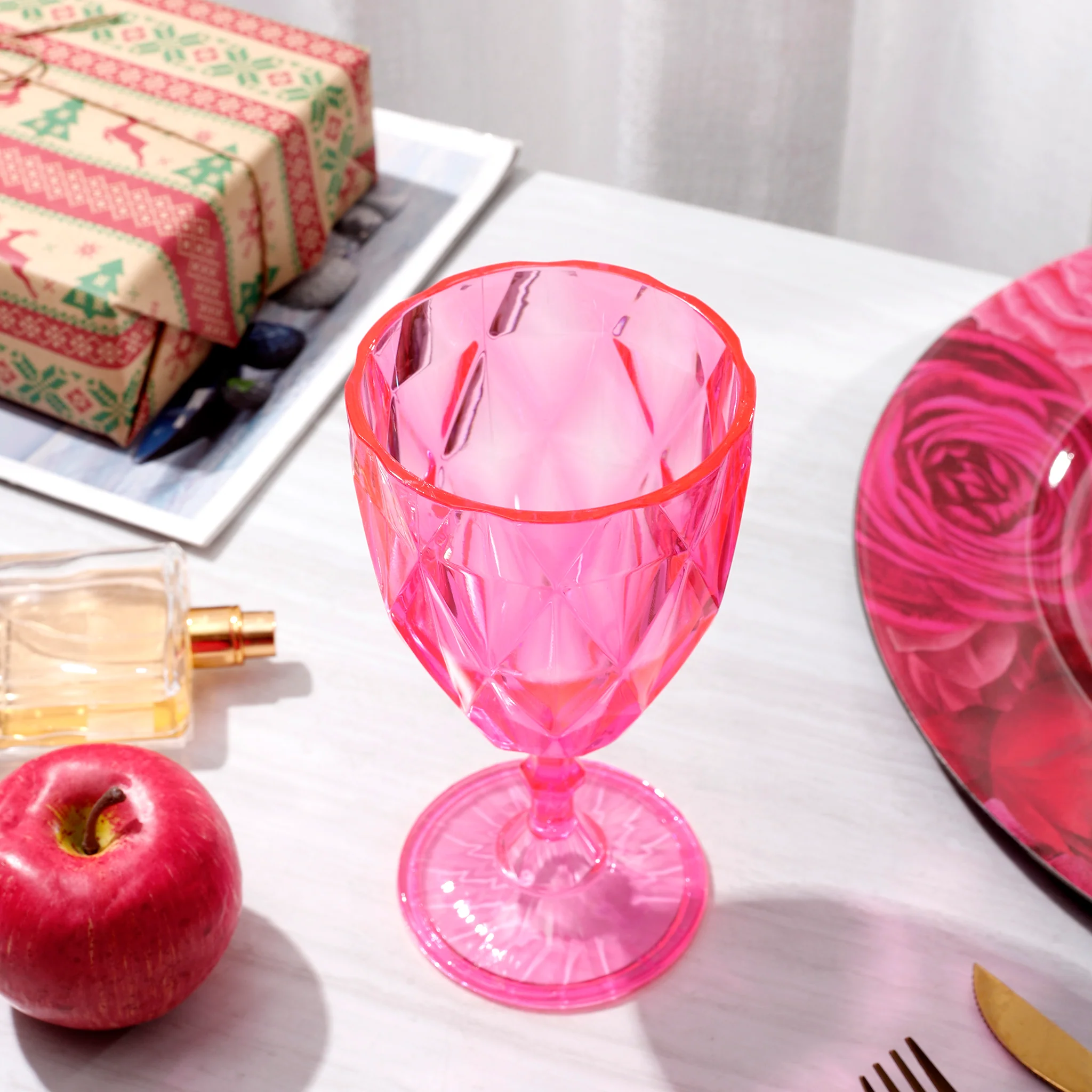Pink Vintage Acrylic Goblets (6 pcs/pk) - Image 3