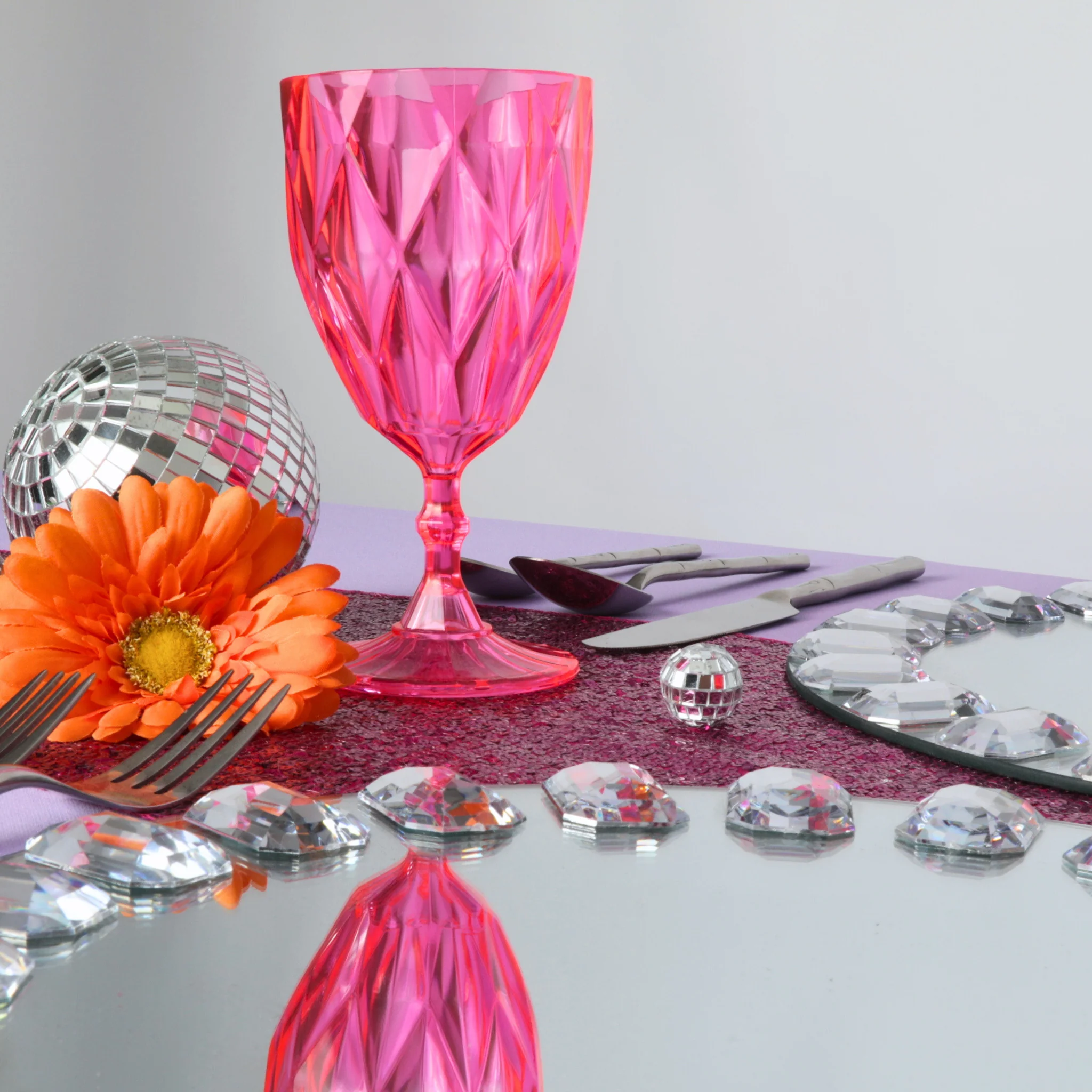 Pink Vintage Acrylic Goblets (6 pcs/pk) - Image 4